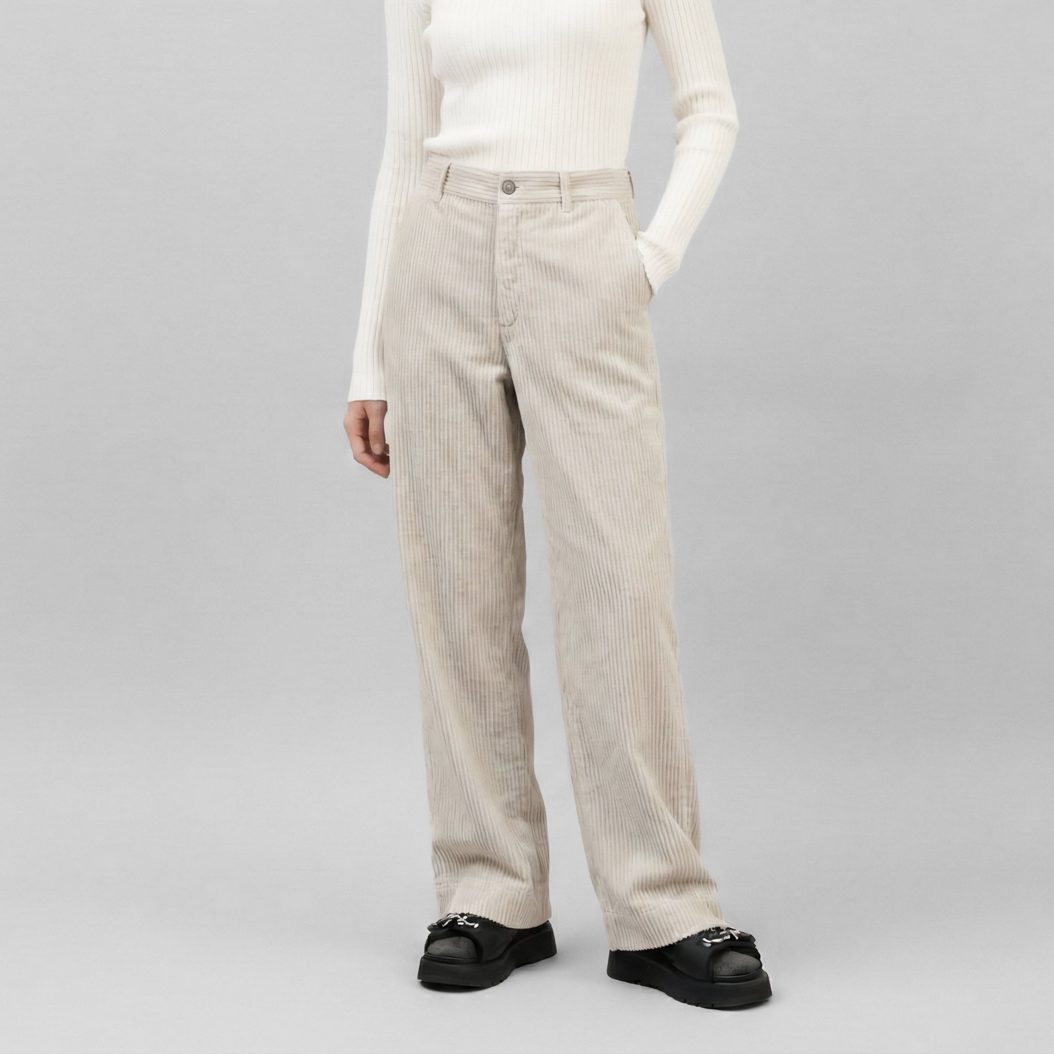 ONTADE公式｜BONHEUR Positano コーデュロイパンツの通販