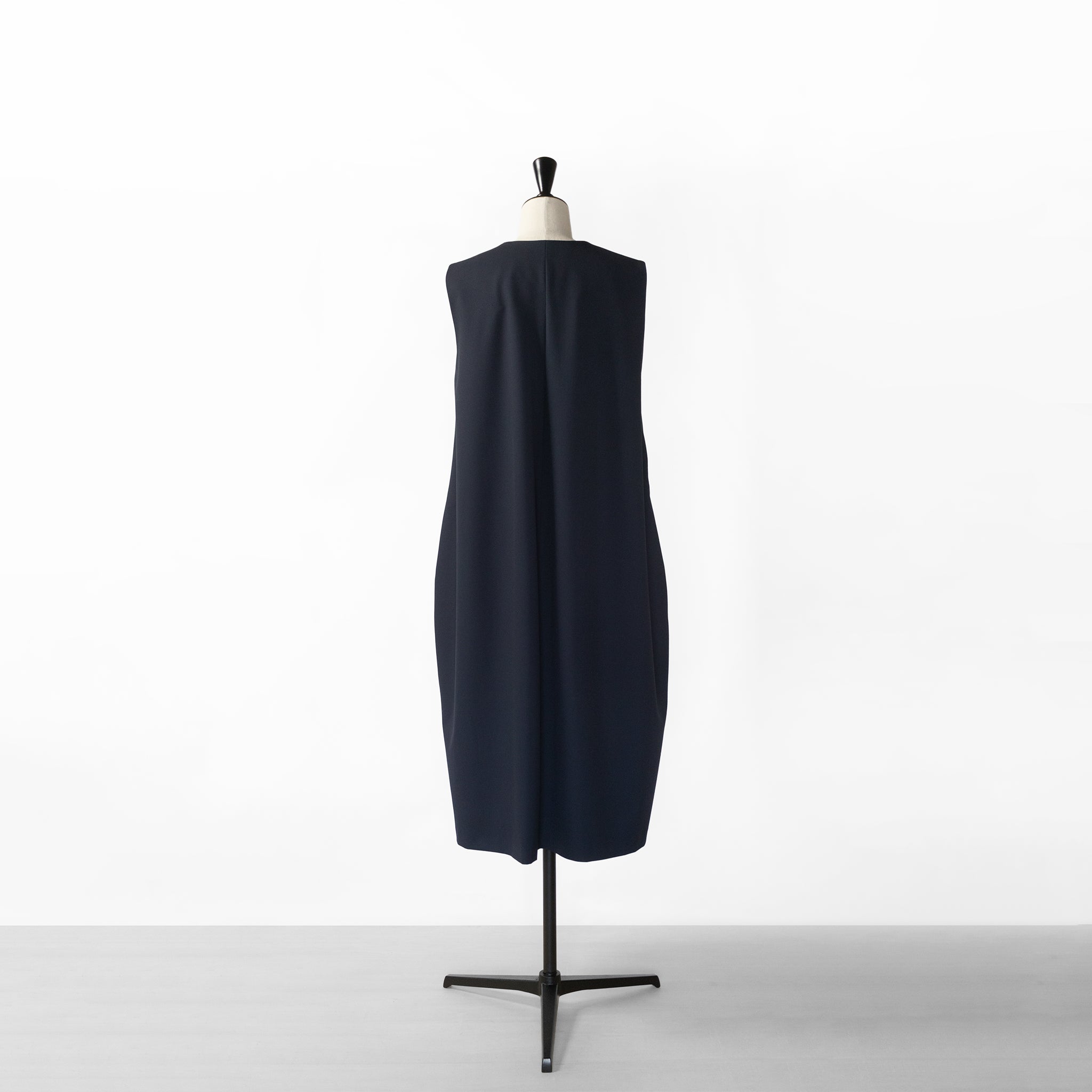 24SS mizuiro ind T/R NO-SLEEVE COCOON OP