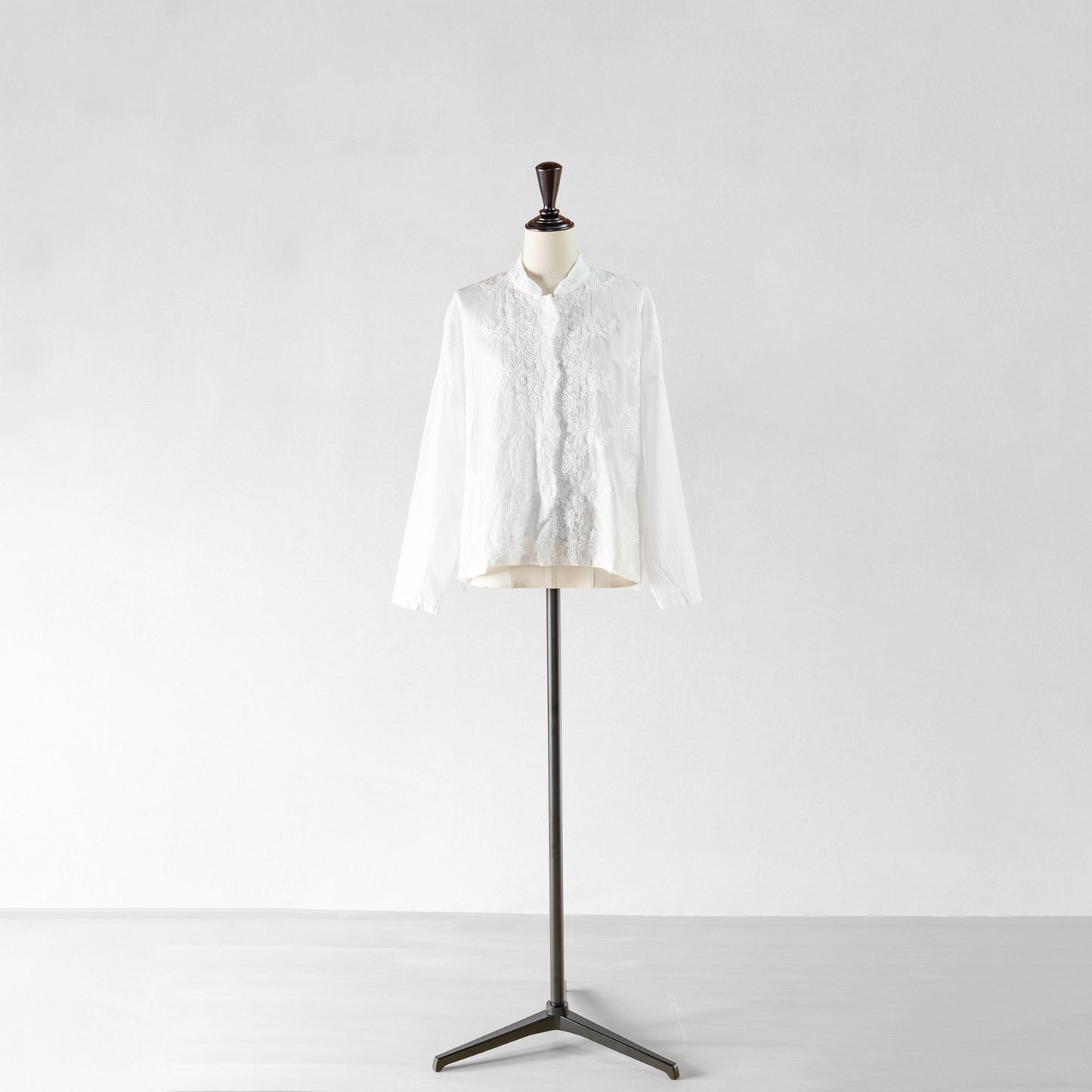 mizuiro ind LACE STAND COLLAR WIDE SHIRT