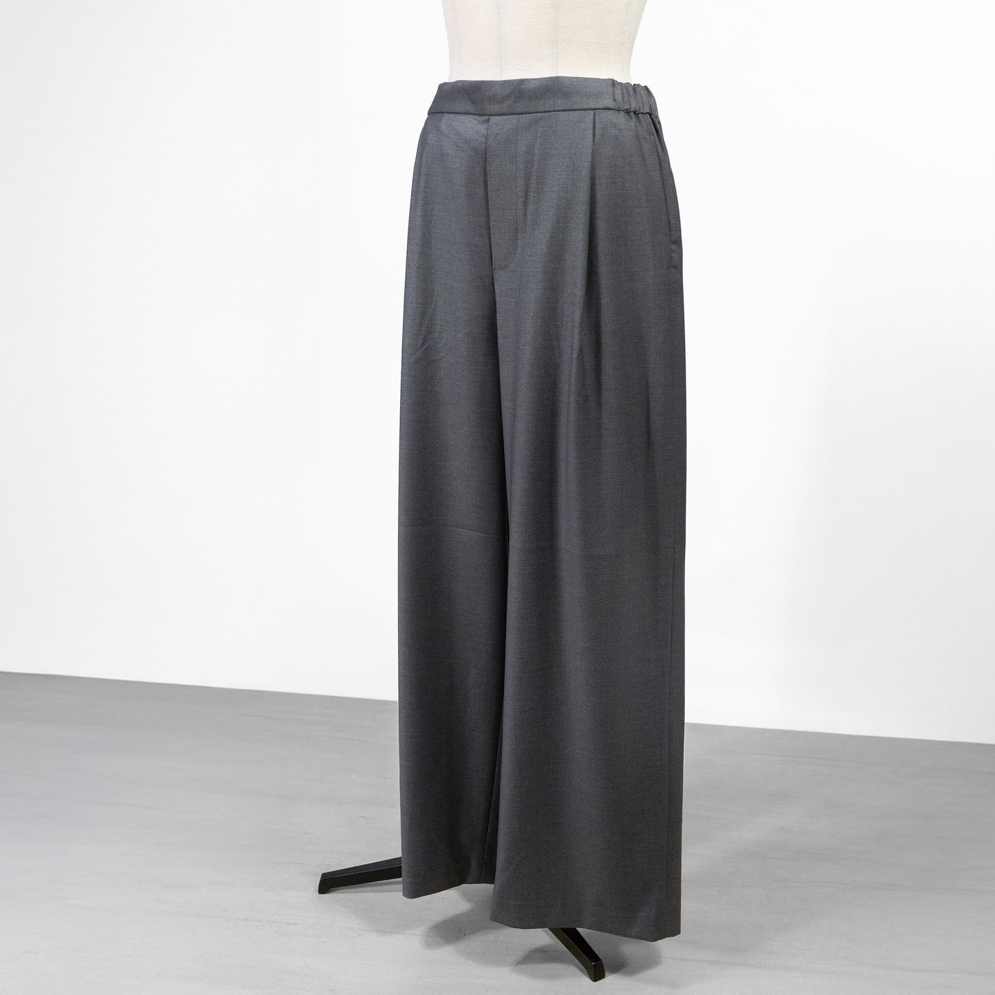 26SS mizuiro ind ツータックスラックス 1-260100