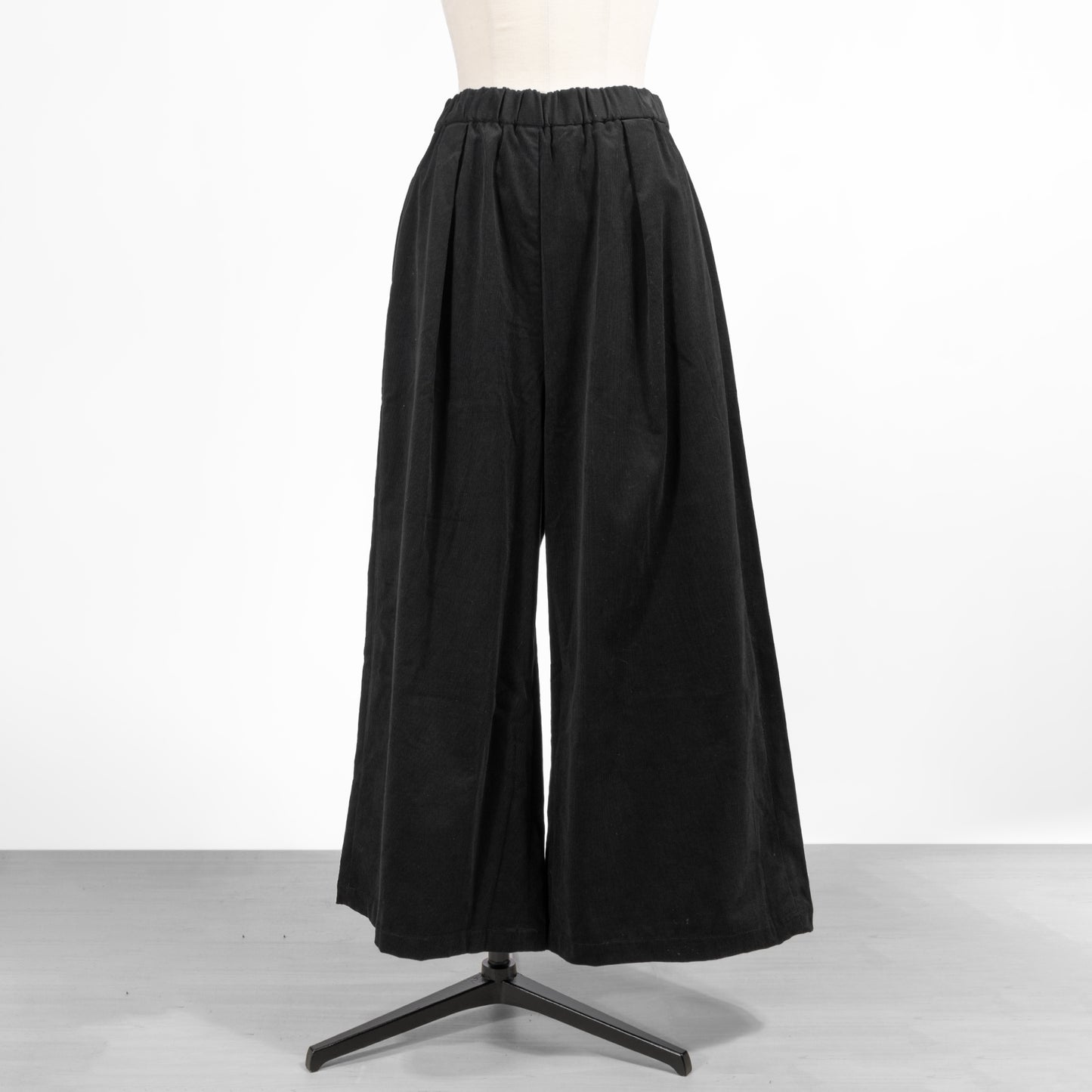 25AW mizuiro ind コーデュロイタックワイドパンツ 4-260067