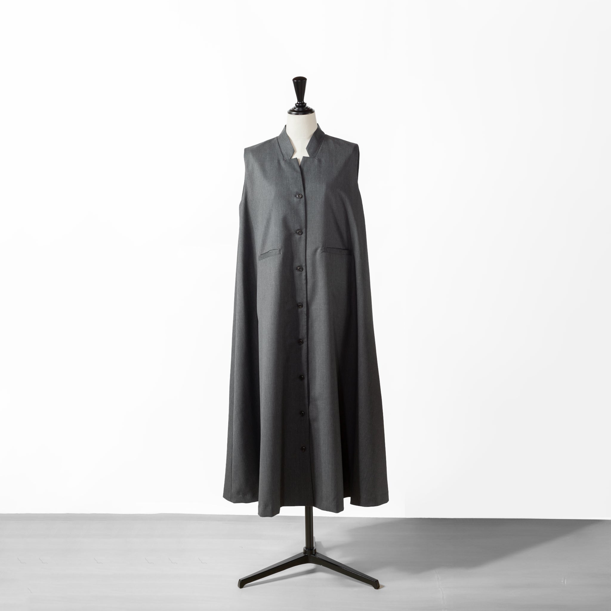 mizuiro ind スタンドカラーブラックワンピース、ジレ mizuiroind