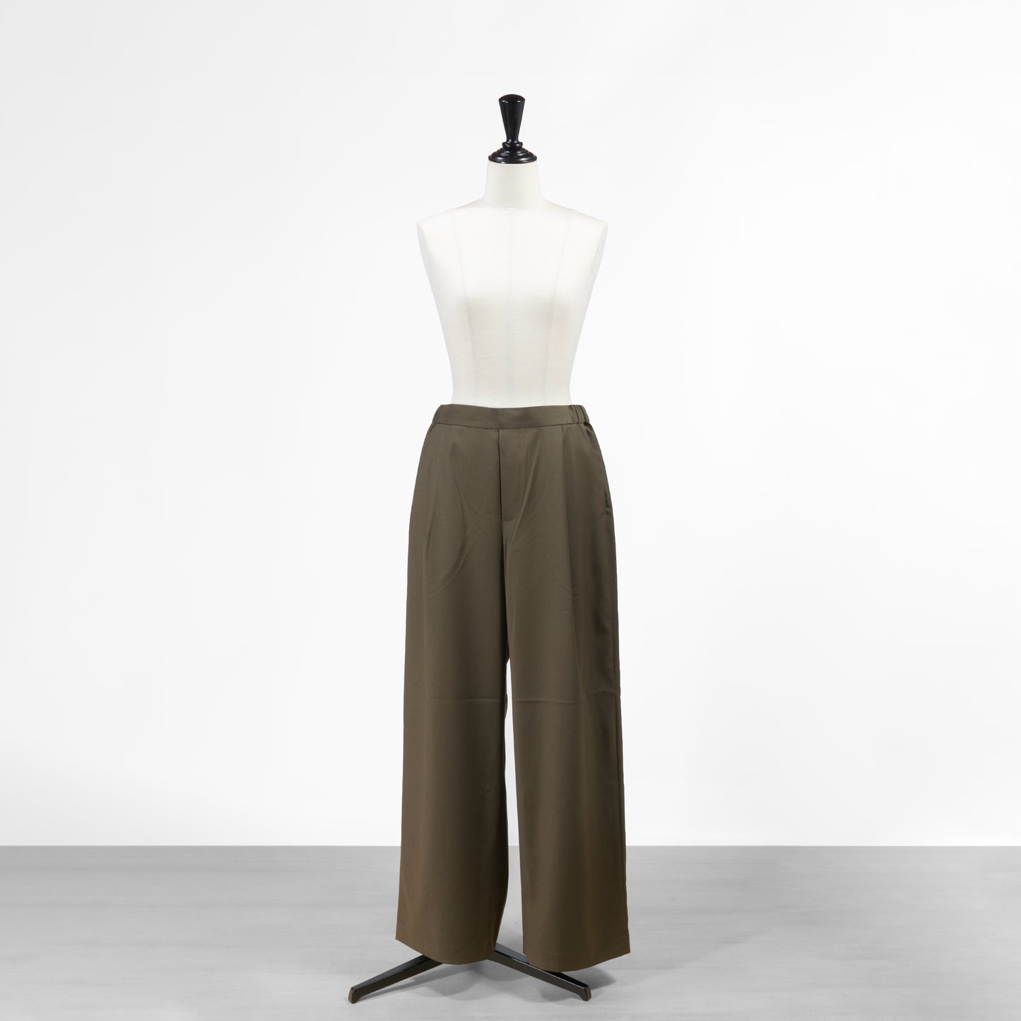 26SS mizuiro ind ツータックスラックス 1-260100