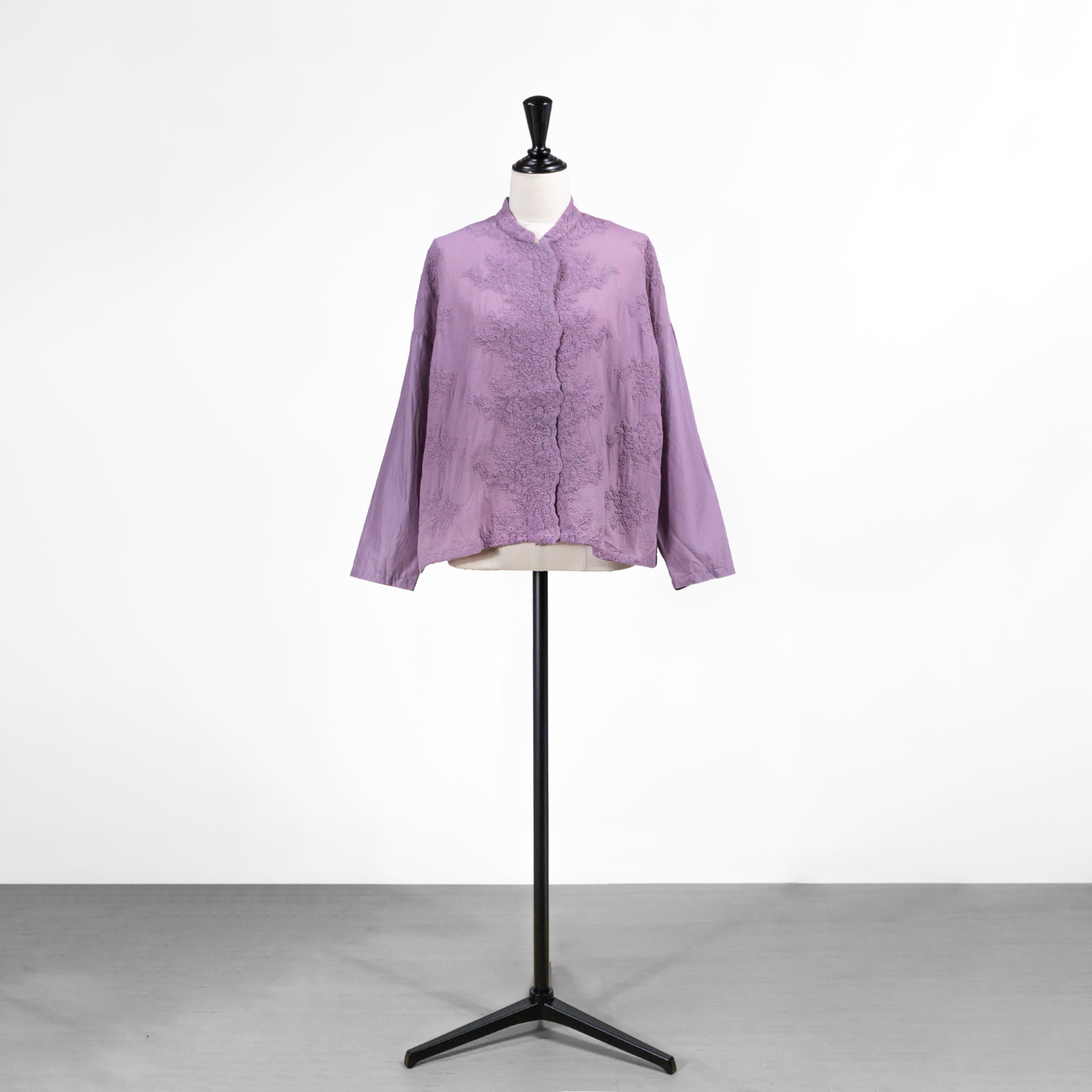 ONTADE公式｜mizuiro ind ミズイロインド レーススタンドカラーワイド