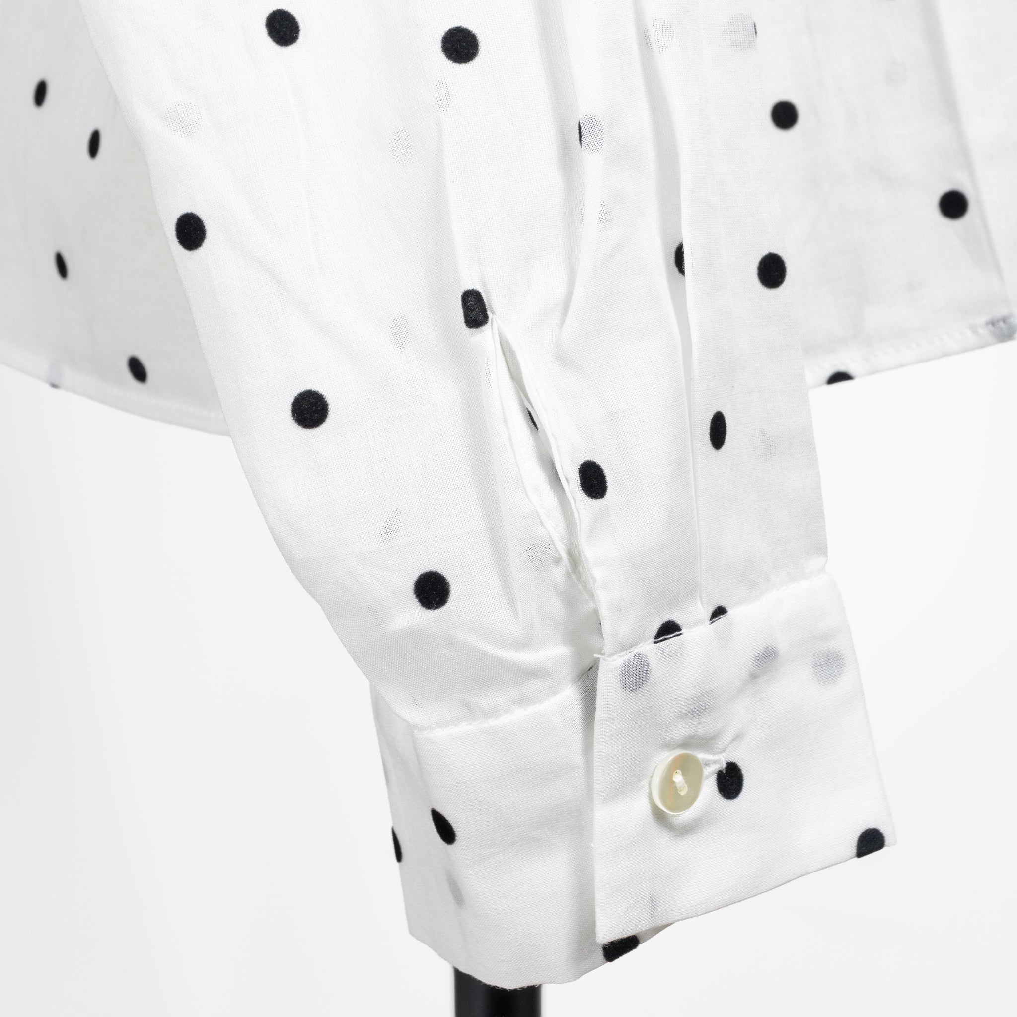 ONTADE公式｜mizuiro ind ミズイロインド フロッキードットプリント