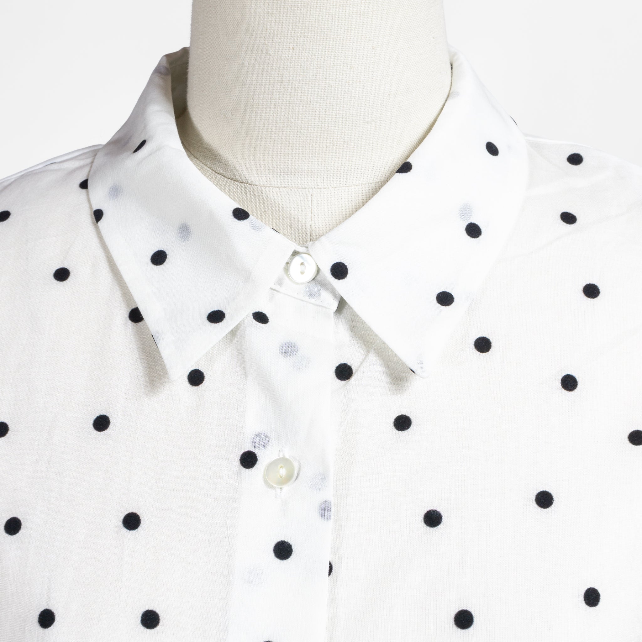 ONTADE公式｜mizuiro ind ミズイロインド フロッキードットプリント