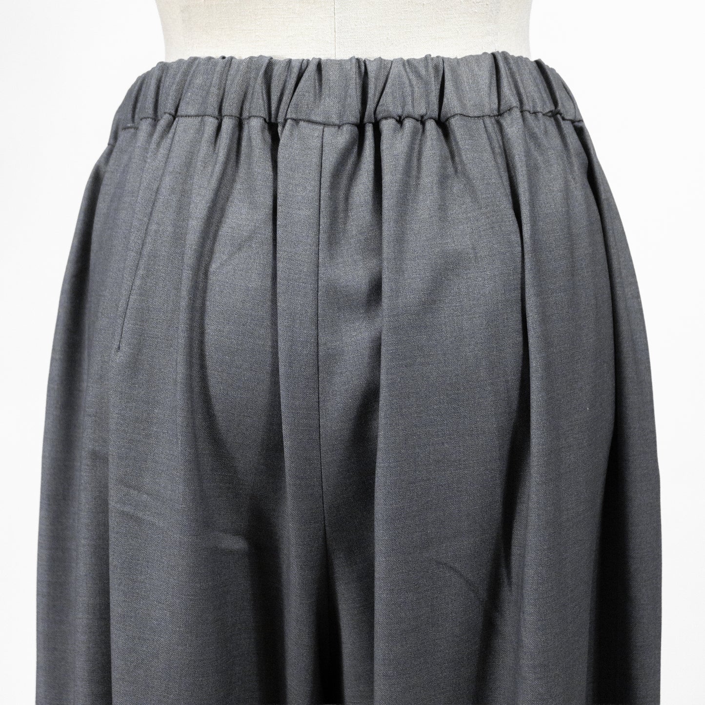 26SS mizuiro ind ツータックスラックス 1-260100