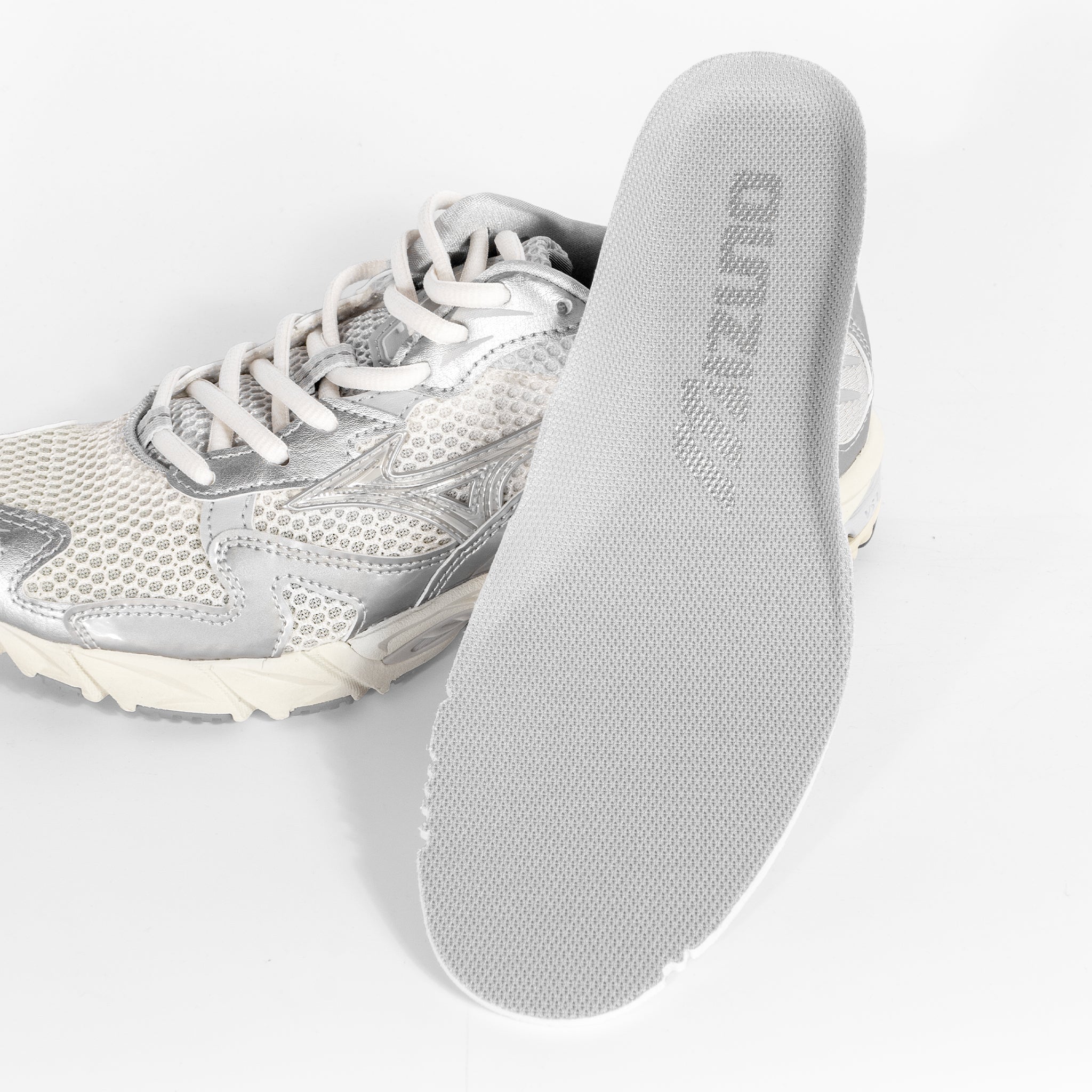 ONTADE公式｜MIZUNO ミズノ WAVE RIDER 10の通販