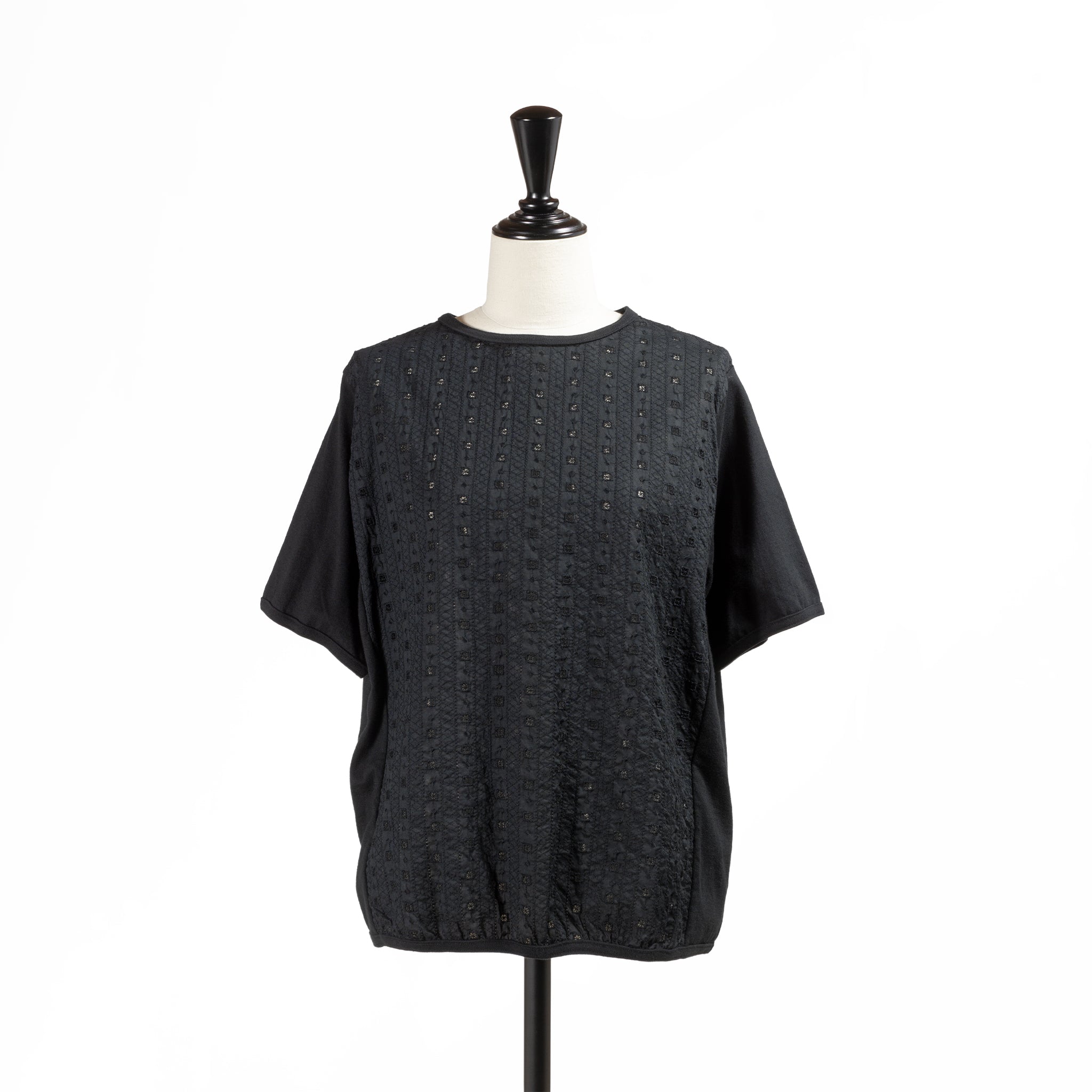 新品タグ付き NATURAL LAUNDRY ナイロンタフタリバースベスト ONTADE公式｜ NATURAL LAUNDRY 刺繍×天竺Tシャツの通販