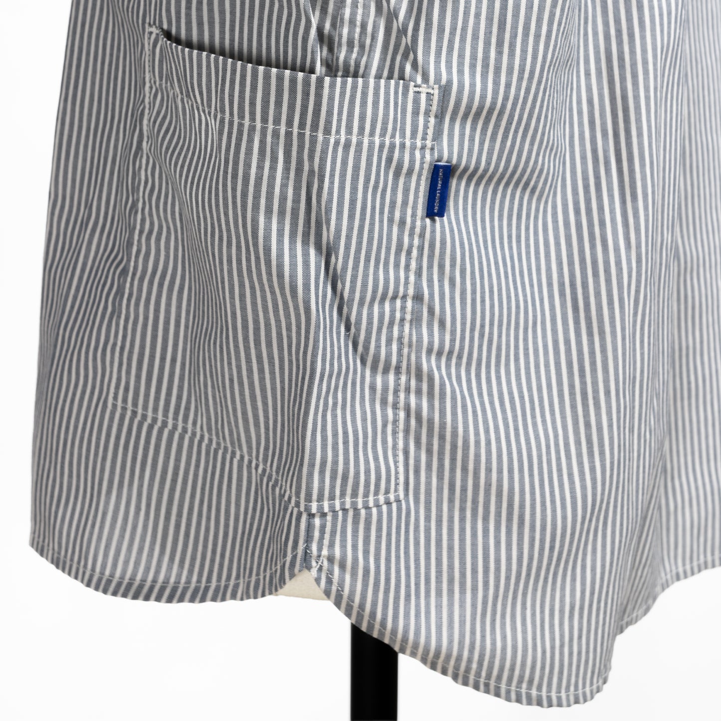 26SS NATURAL LAUNDRY エクリュギンガム前開きファーマーシャツ 7262T-002