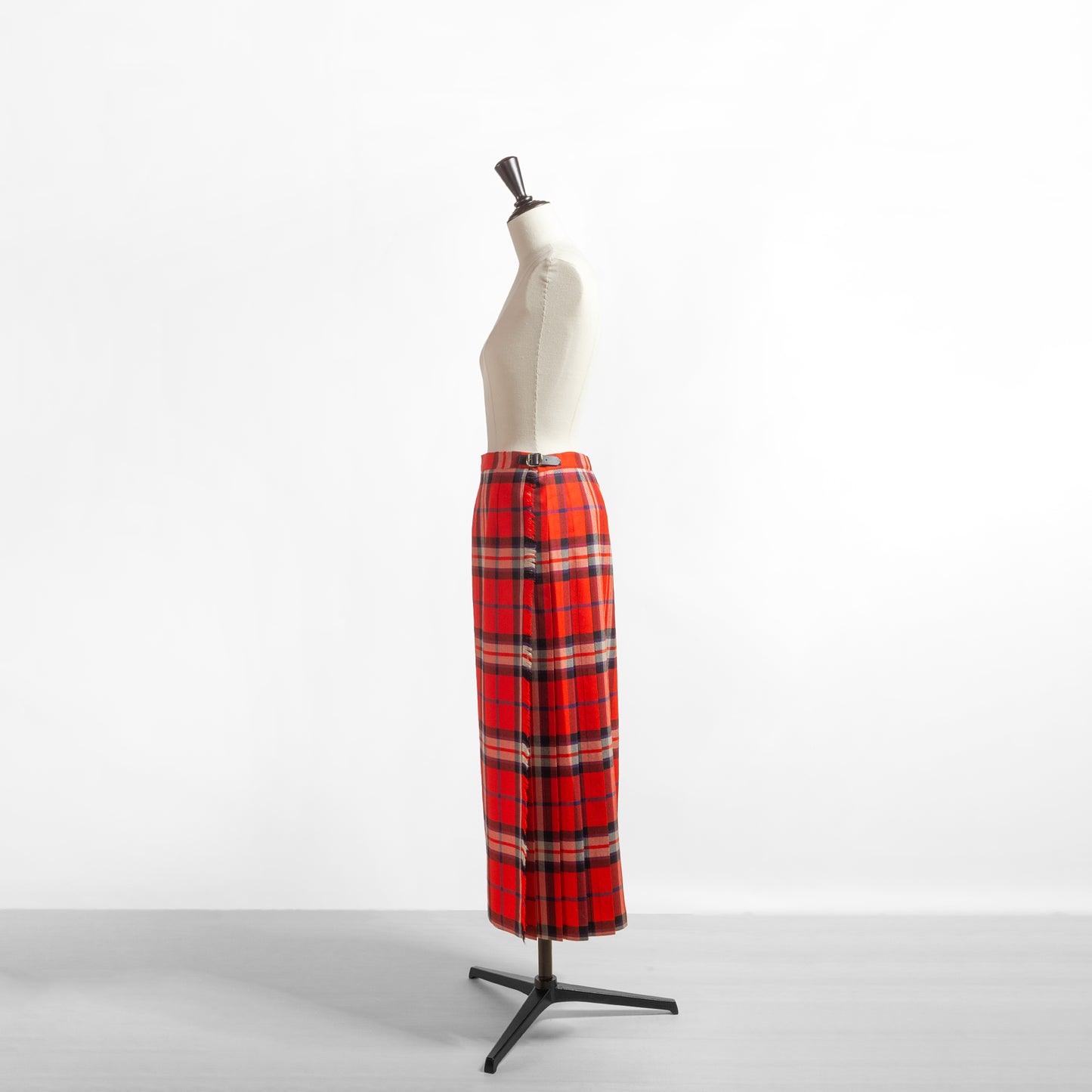 O'NEIL OF DUBLIN LONG EASY QUILT 83cm TARTAN