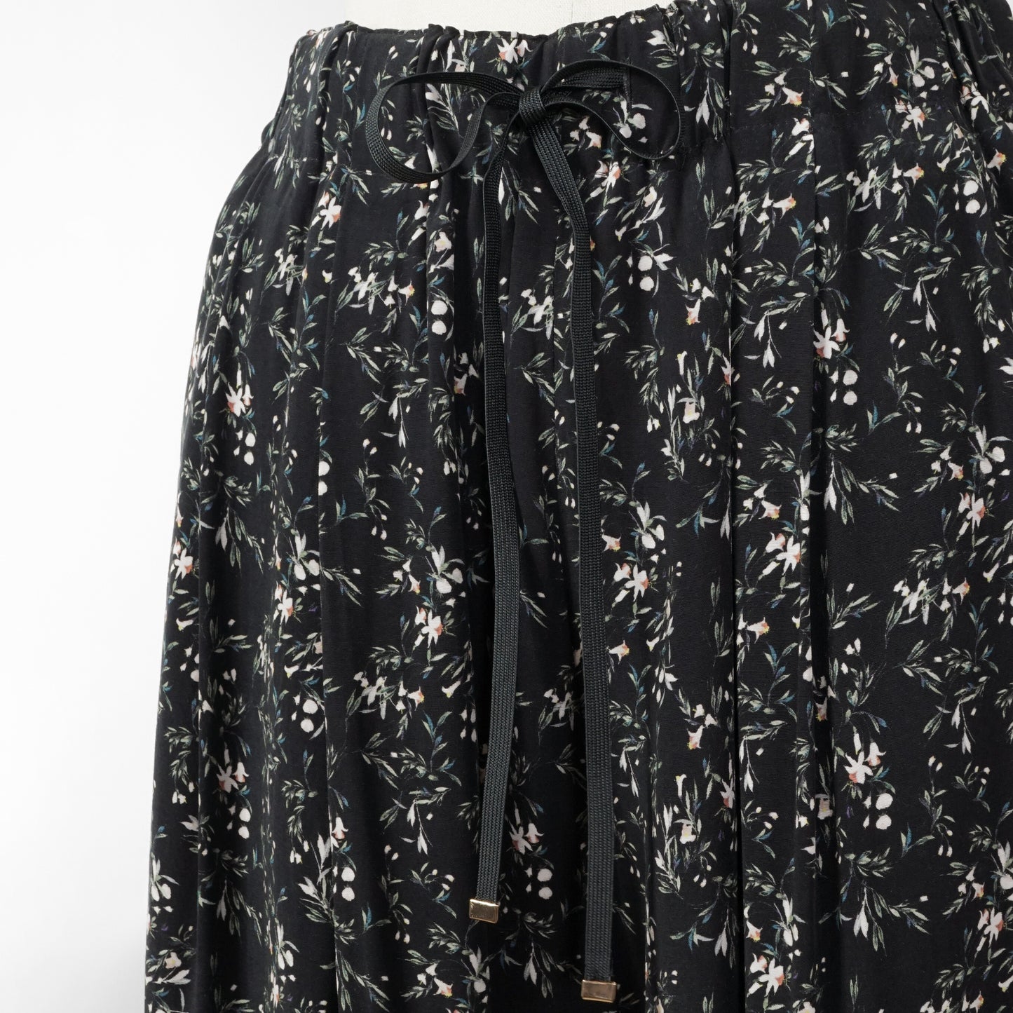 24AW PASSIONE FLOWER PRINT EASY PANTS