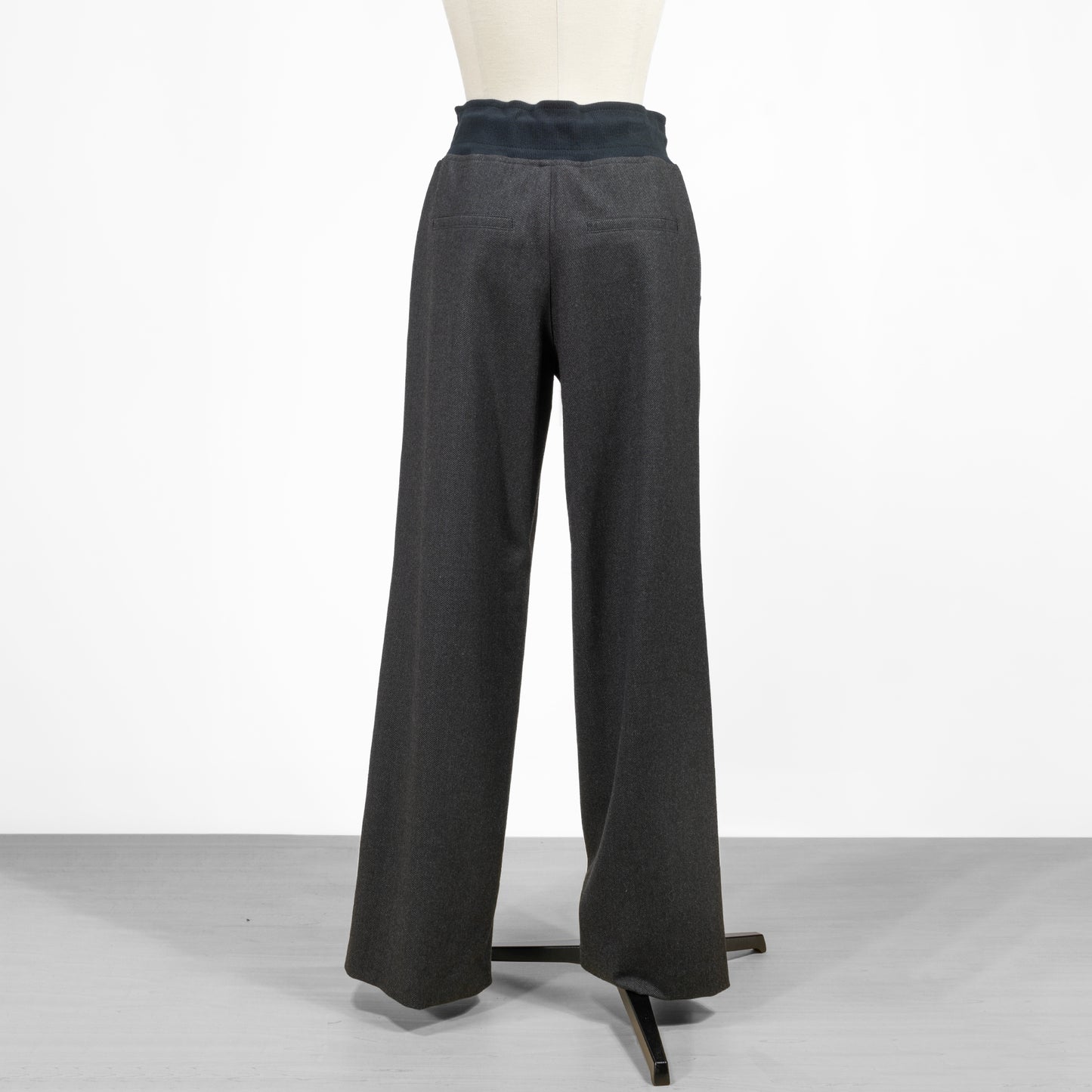 25AW PASSIONE ウエストゴムワイドパンツ 546613