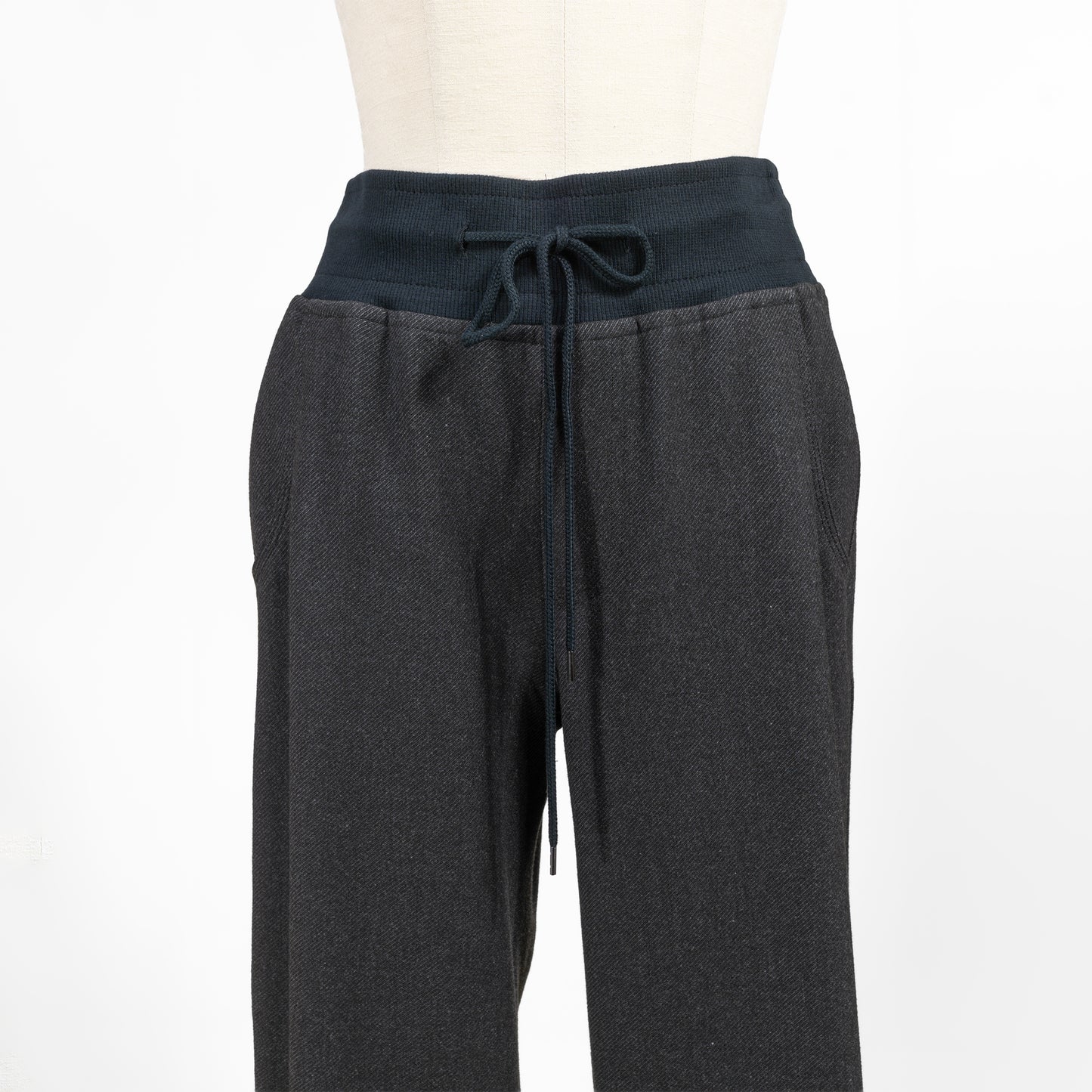 25AW PASSIONE ウエストゴムワイドパンツ 546613