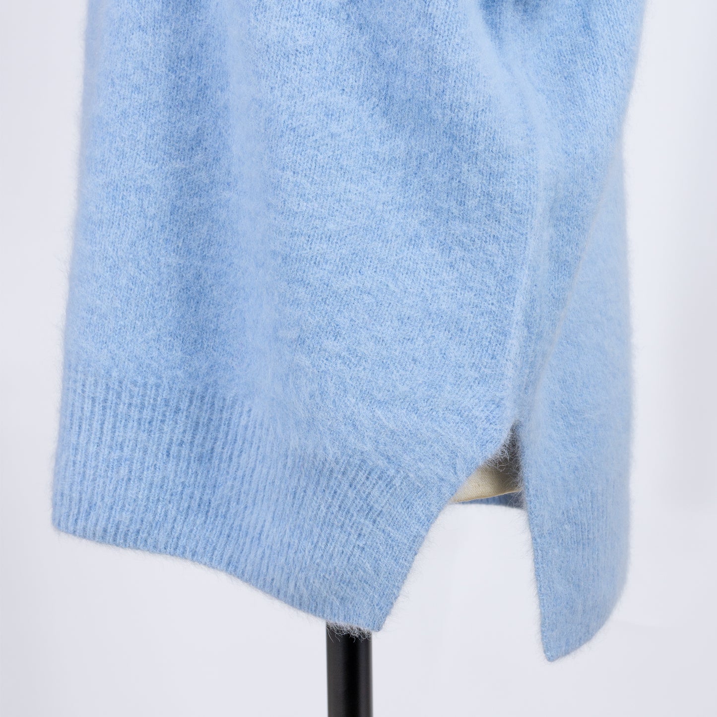 25AW PASSIONE フォックスカシミヤクルーネックセーター 546901