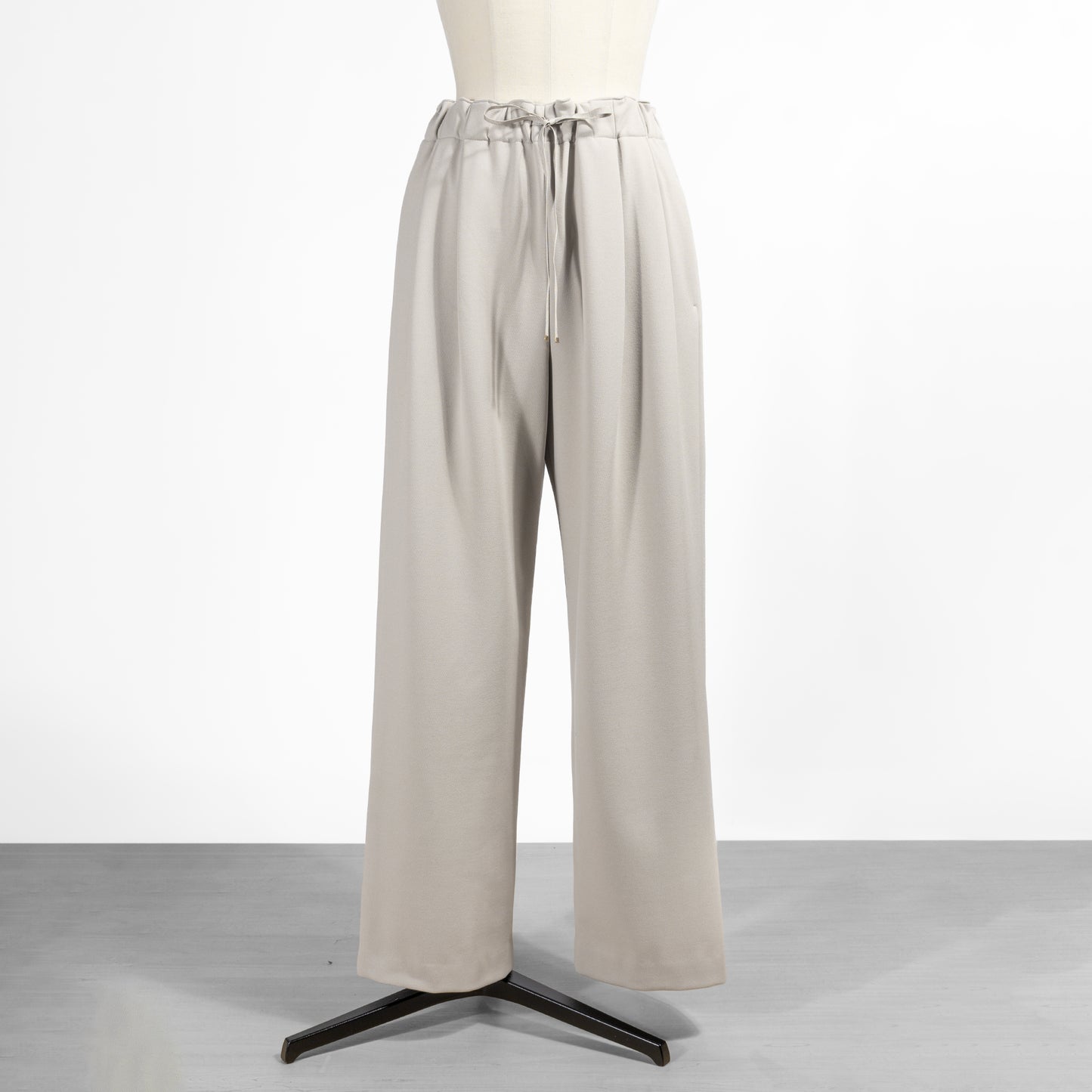 25SAW PASSIONE 裏起毛タックワイドパンツ 546620