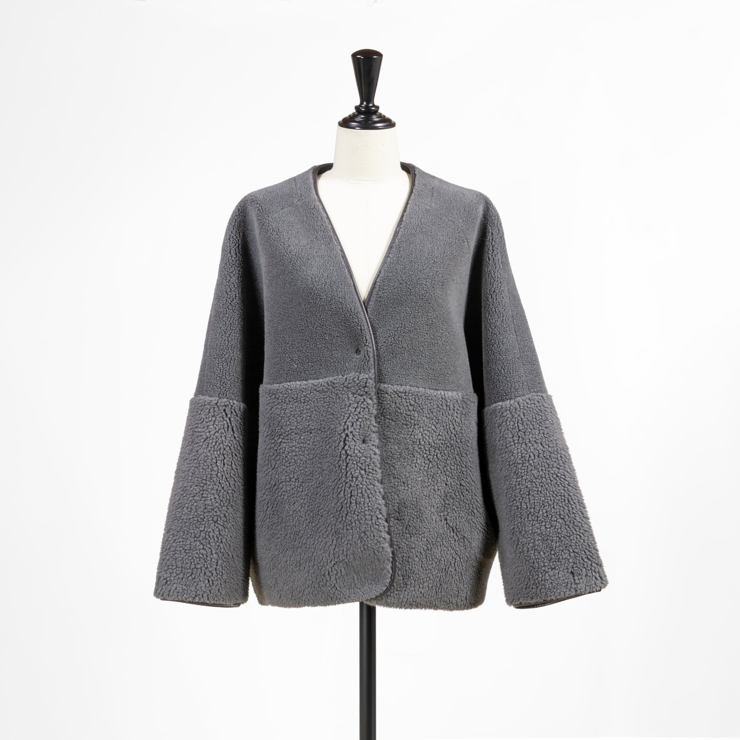 25AW PASSIONE フェイクムートンショートコート 546411