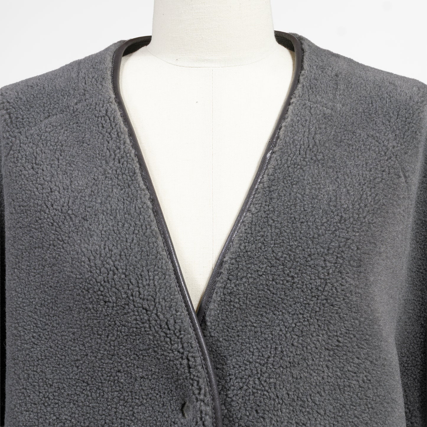 25AW PASSIONE フェイクムートンショートコート 546411