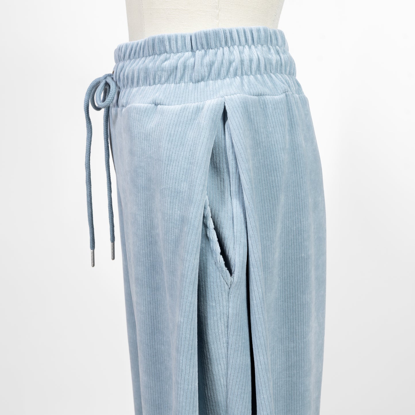 25SAW PASSIONE ストレッチコーデュロイワイドパンツ 546614