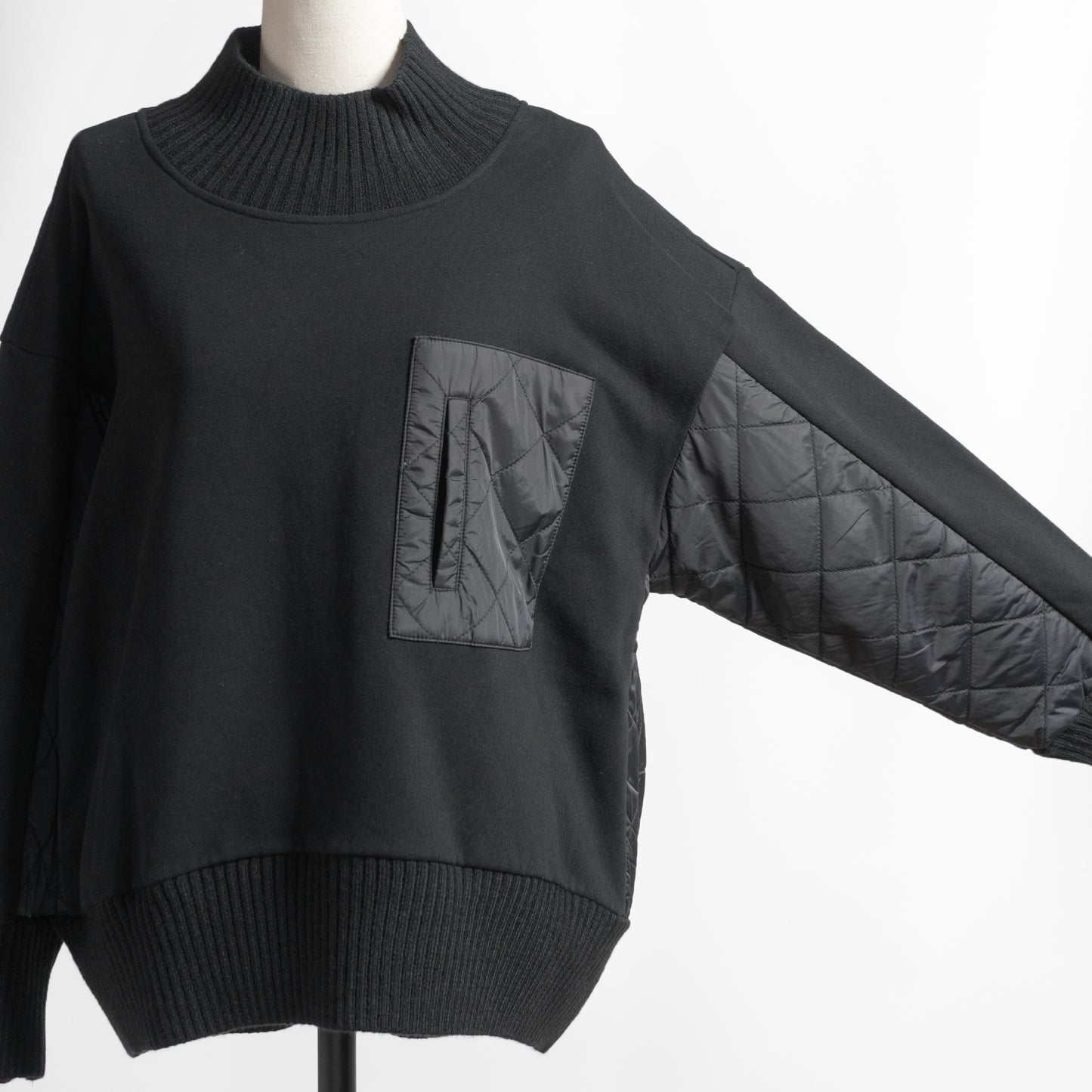 PASSIONE QUILTING SWEAT KNIT COMBI TOP