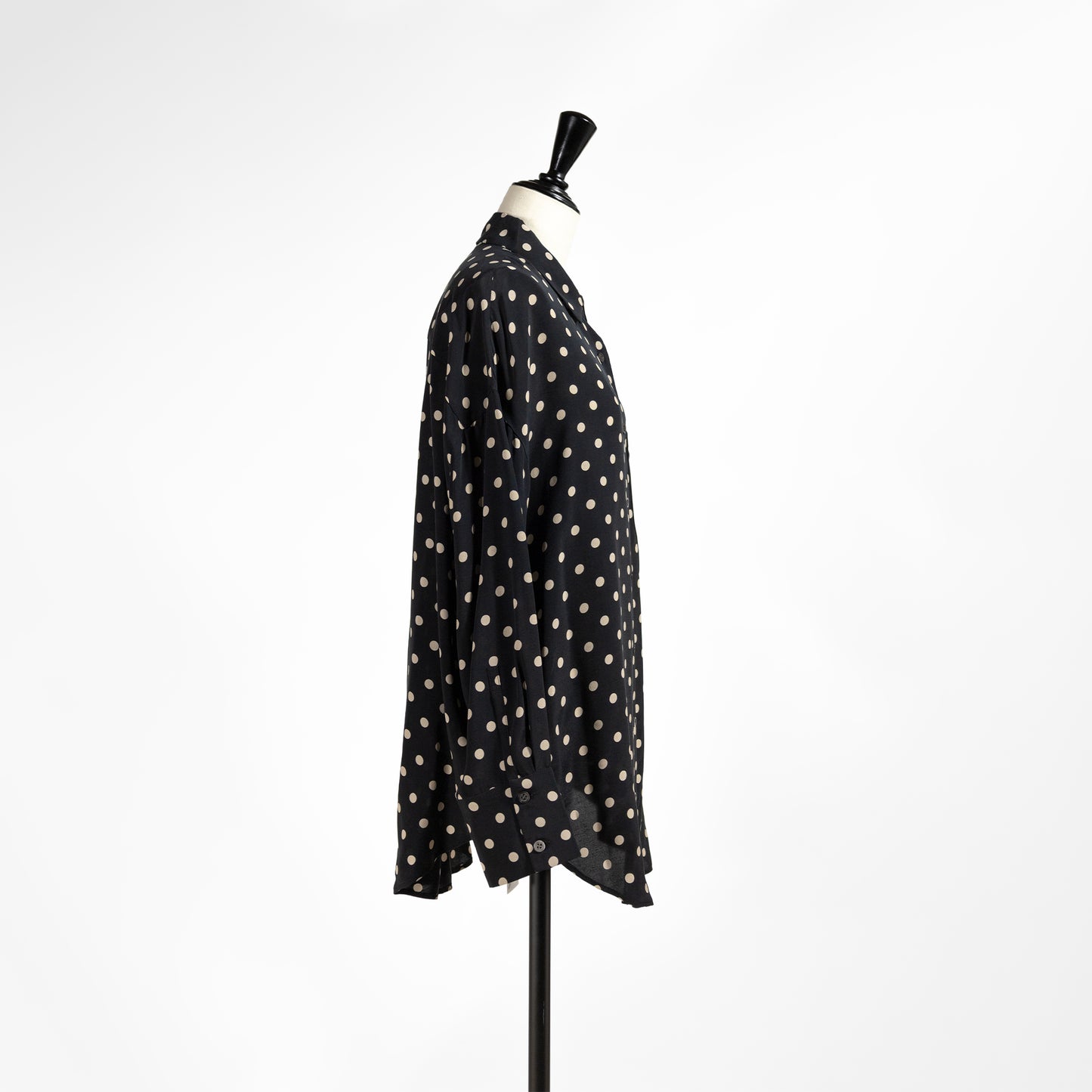 26AW SACRA ポルカドットシャツ 126511072