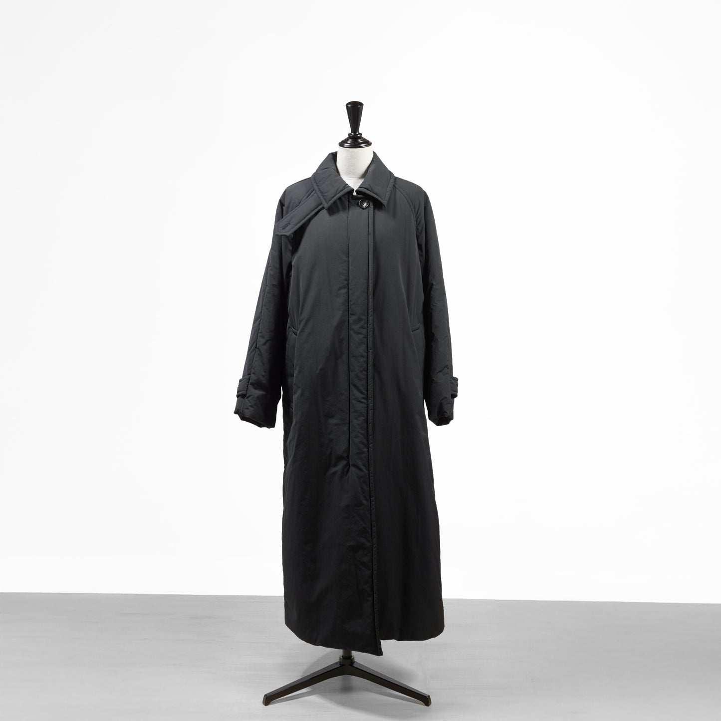 24AW SACRA PADDING TAFFETA COAT