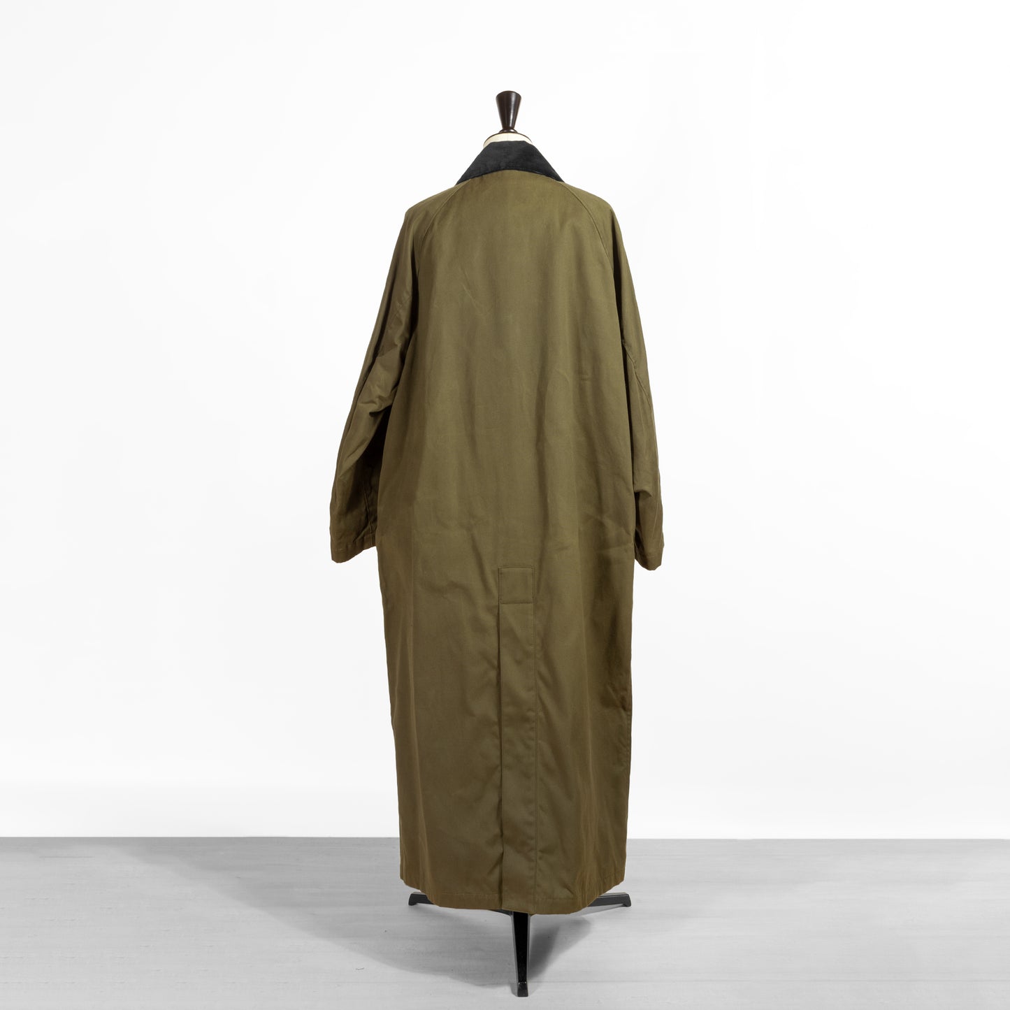 25AW SACRA ハイデンシティーコーティングクロスロングコート 125602011