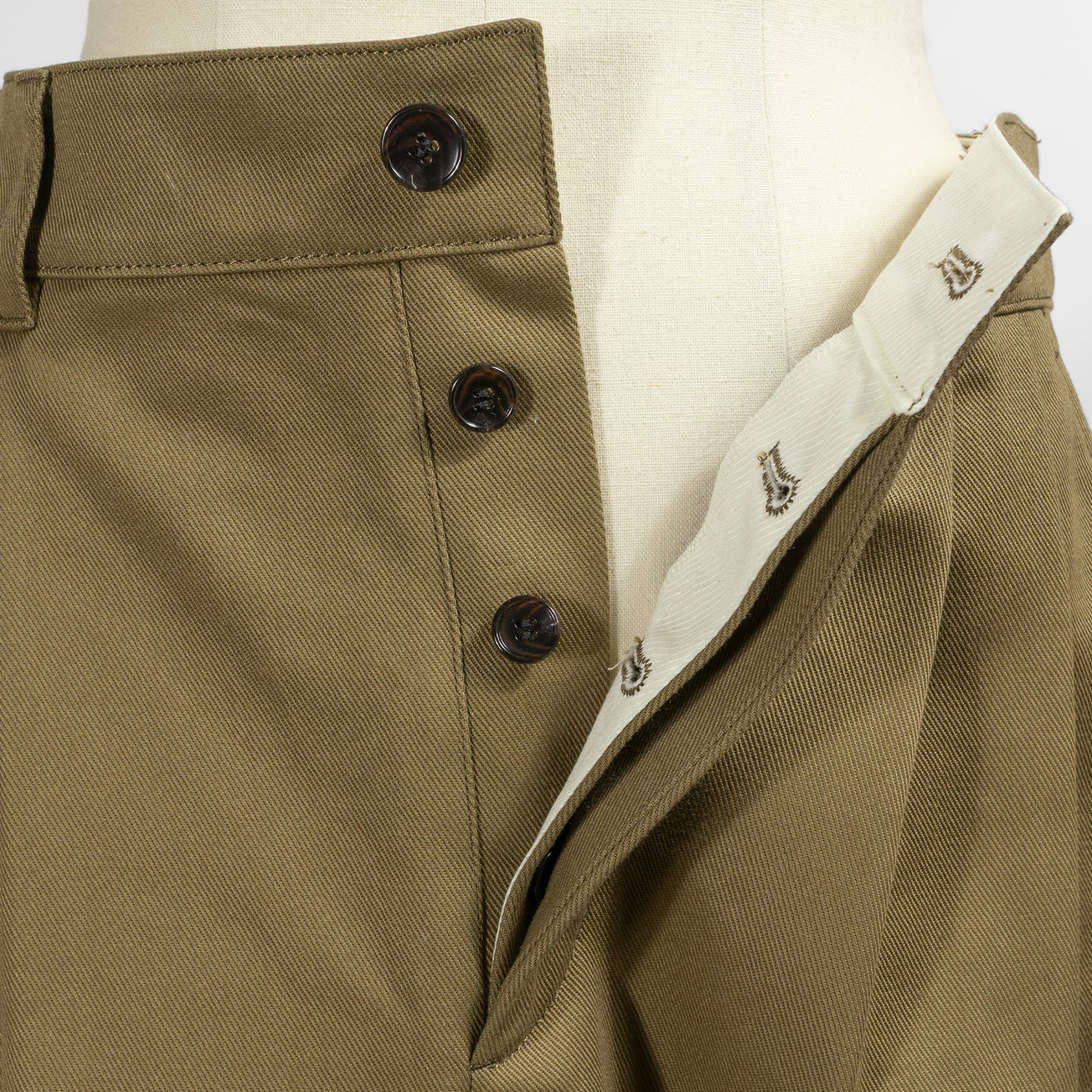 25AW SACRA ハイカウント チノクロスパンツ 125614111