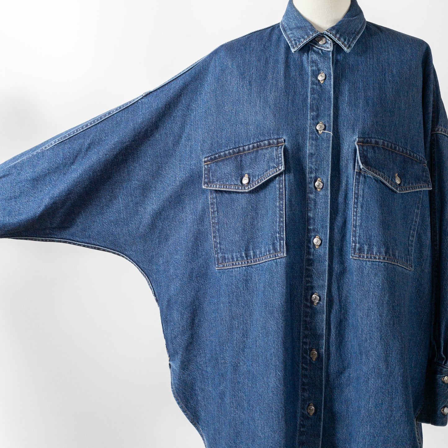 24AW SACRA AUTHENTIC DENIM SHIRT