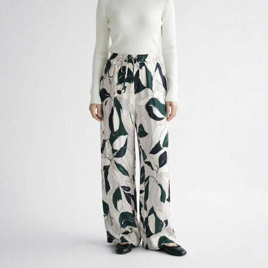 26SS SACRA モダンリーブスパンツ 126213112