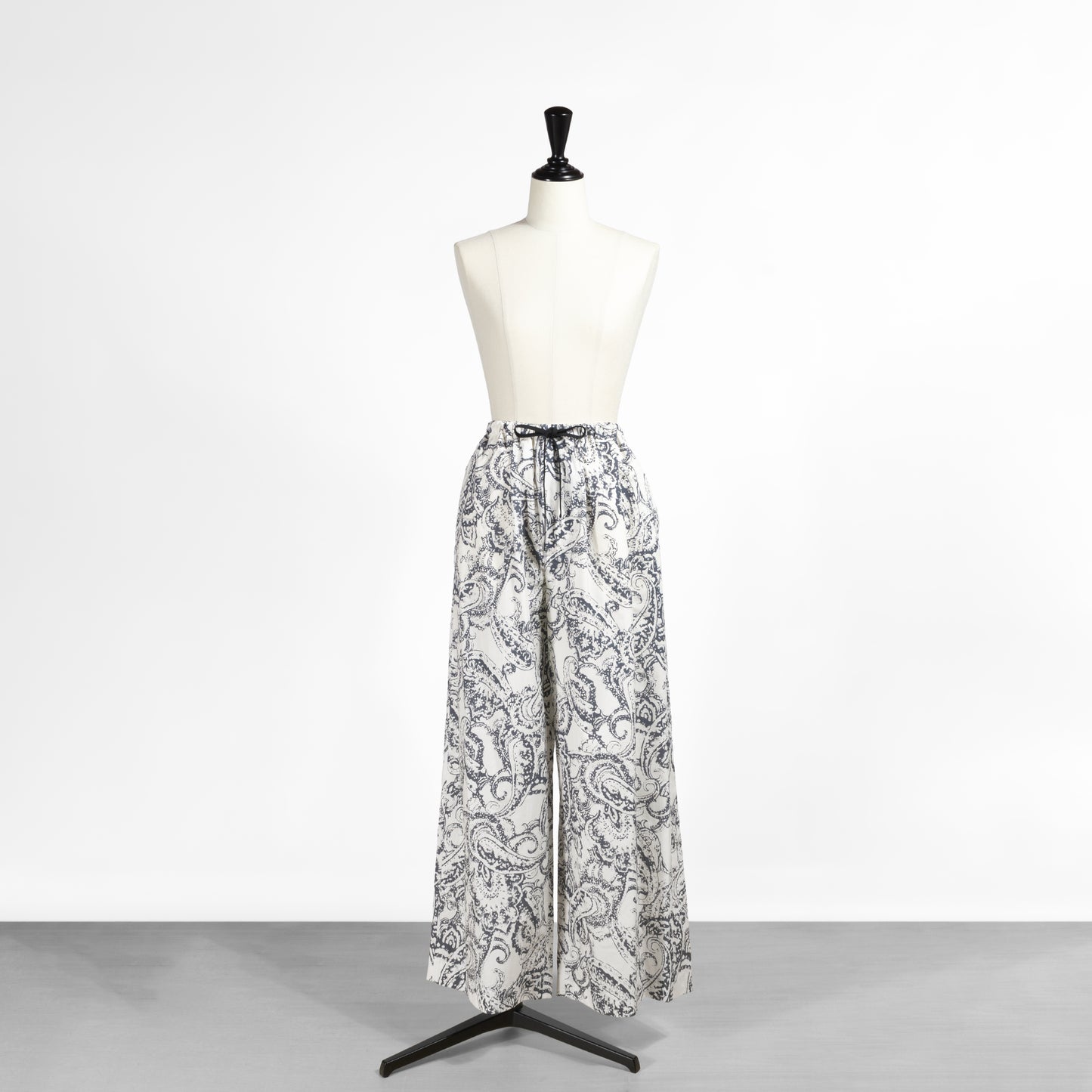 26SS SACRA ブラードペイズリーパンツ 126119111
