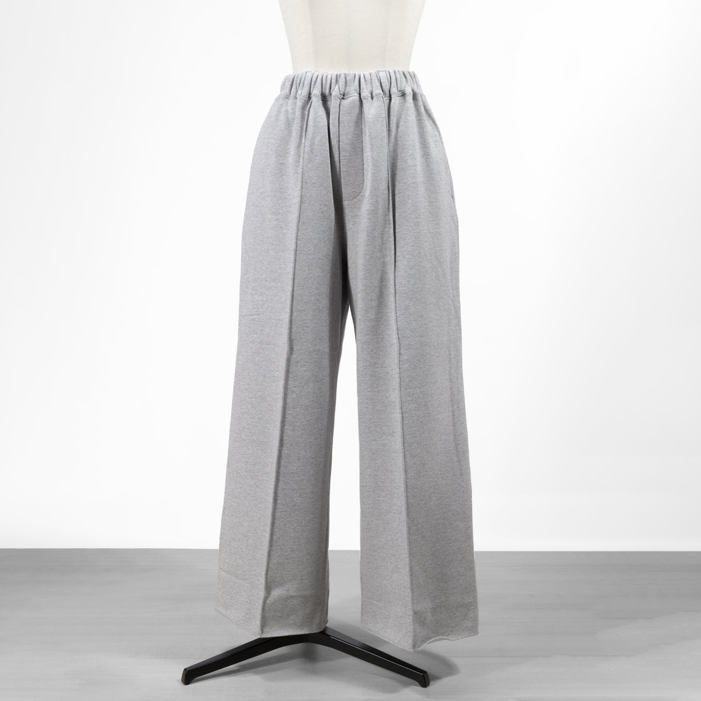 26AW SACRA エクストラファイン フリースパンツ 126142111