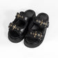 25AW SACRA プードルファーバックルサンダル 125561201