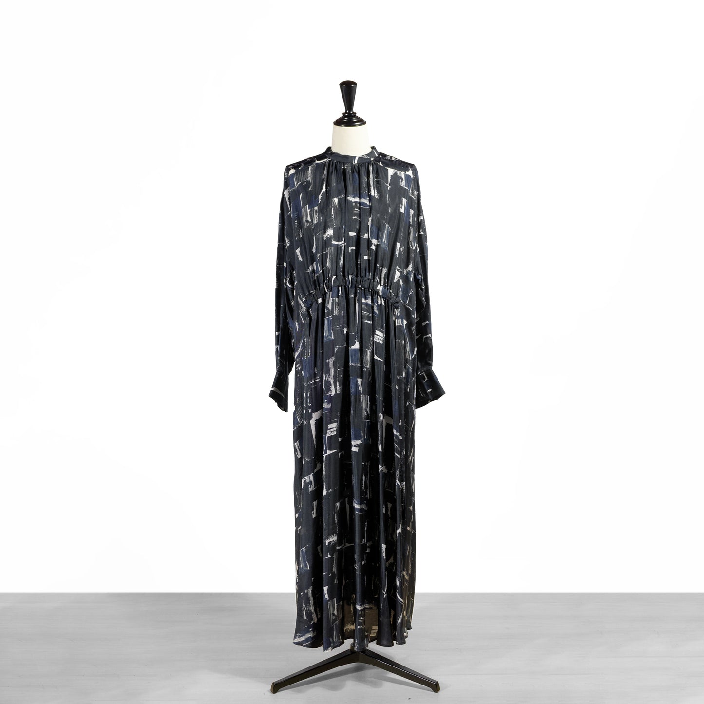 25AW SACRA ブラッシュペインティングワンピース 125510041