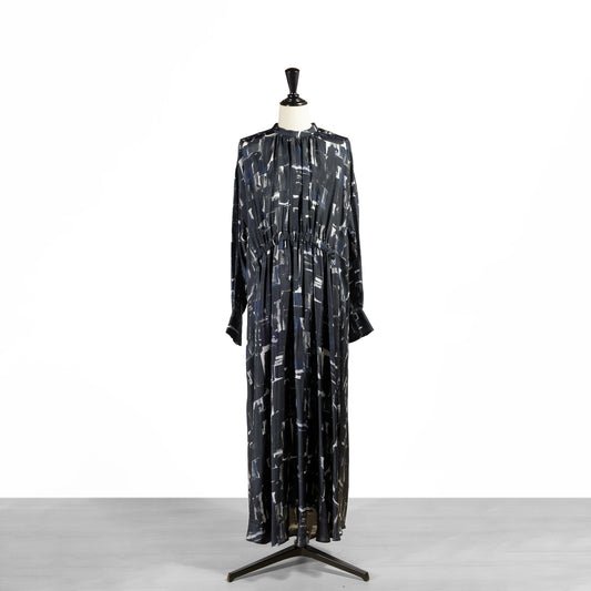25AW SACRA ブラッシュペインティングワンピース 125510041