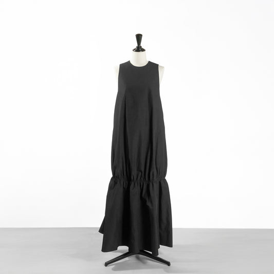 25SS SACRA コットンナイロンリップルドフィニッシュワンピース