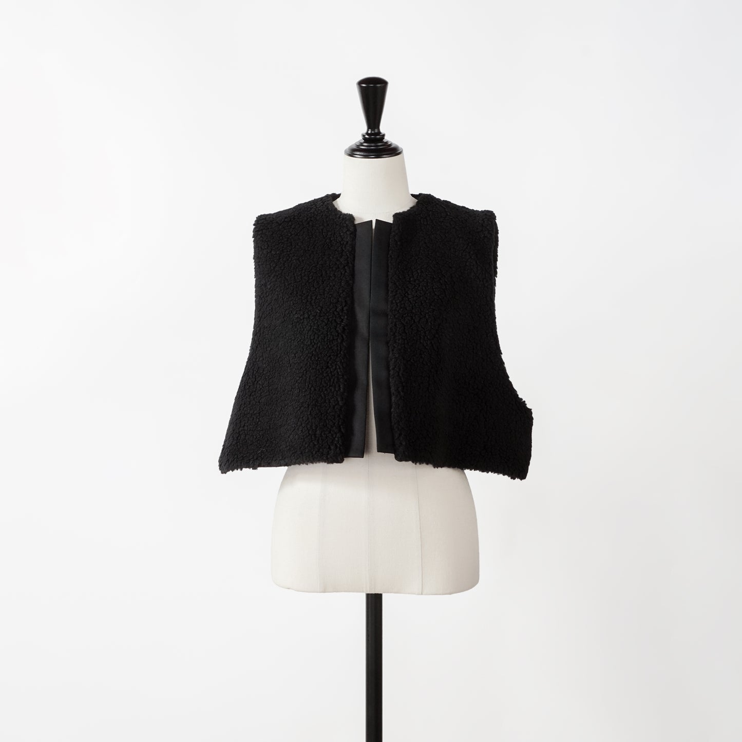 24AW SACRA POODLE FUR SHORT GILET