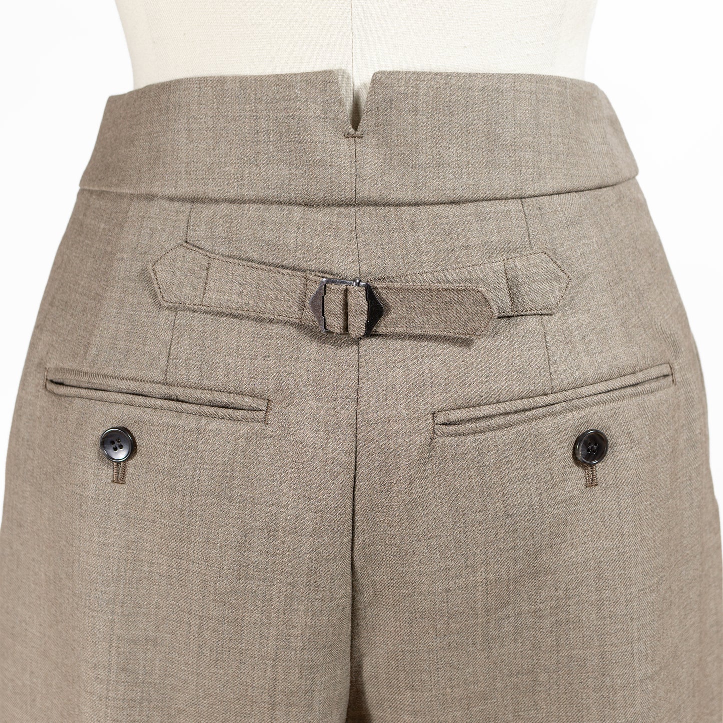 25AW SACRA ハイカウントウーステッドサージパンツ 125515112