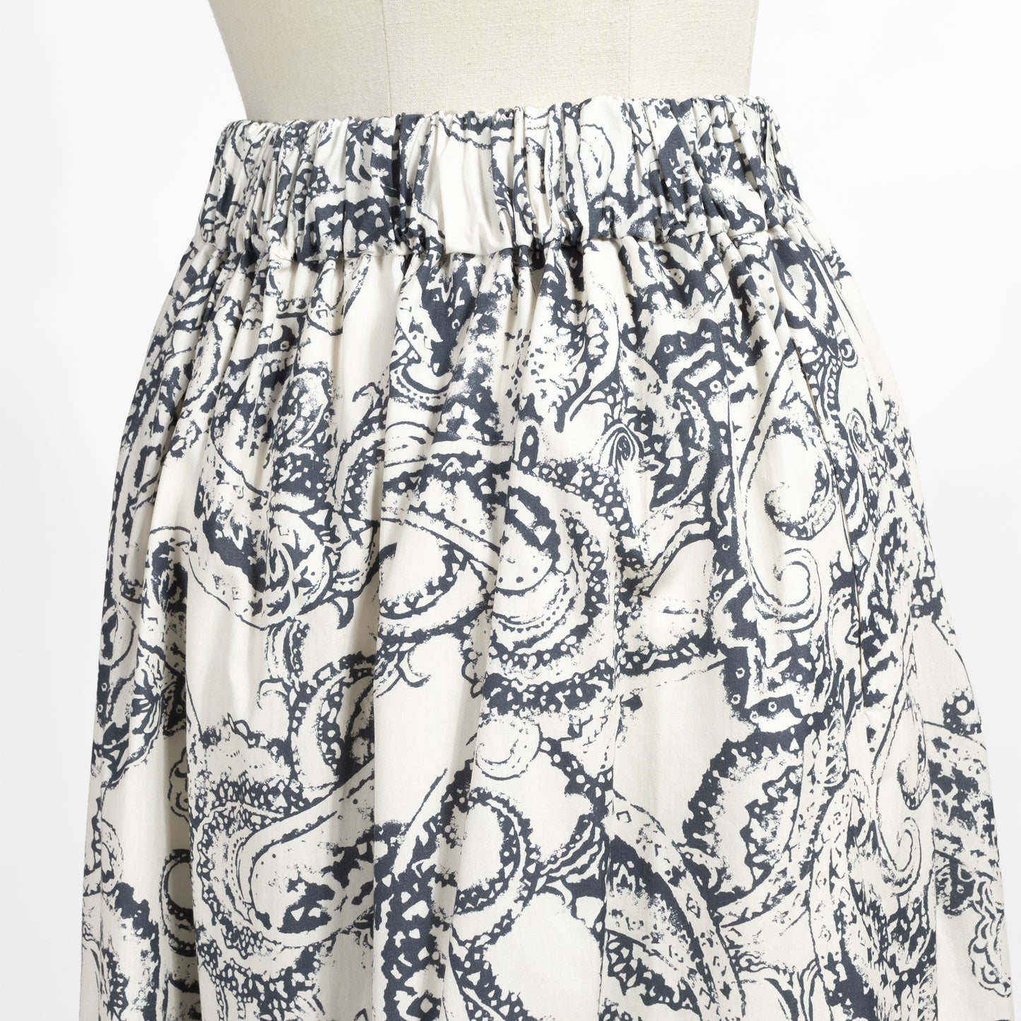 26SS SACRA ブラードペイズリースカート 126119122