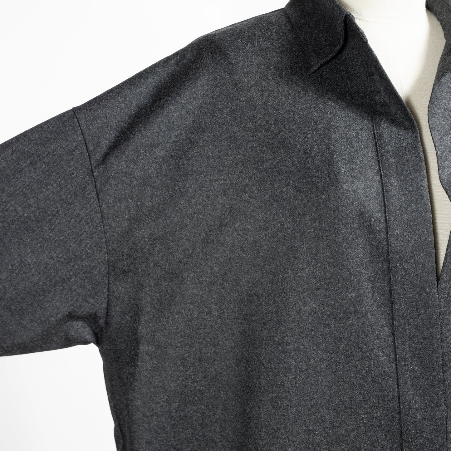 25AW SACRA カシミヤフラノトップ 125508041