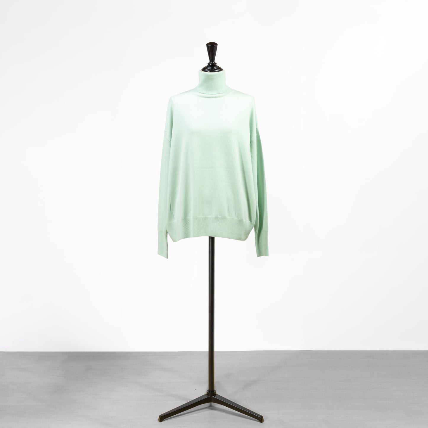 25AW SACRA エクストラファインメリノ トップ 125639081