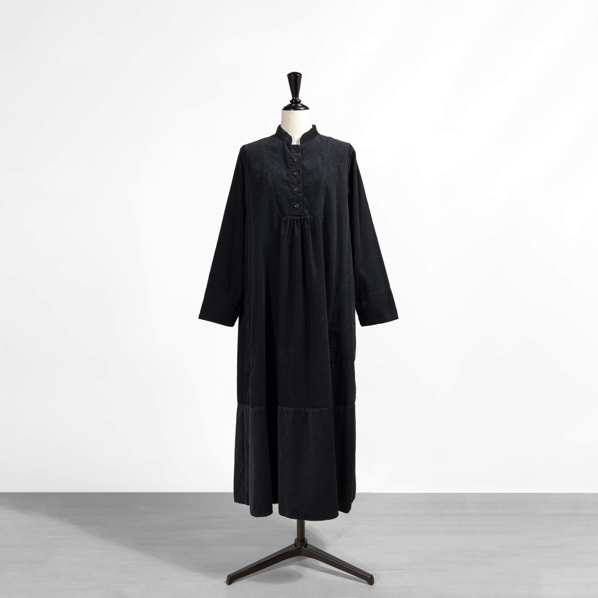 SARAHWEAR／サラウェア – ONTADE