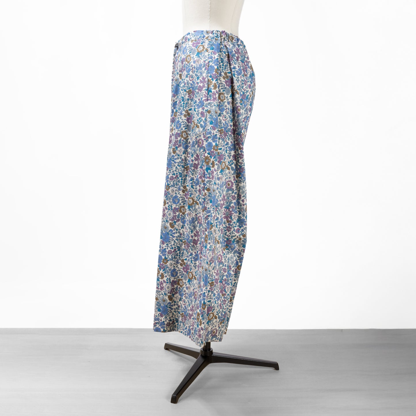 25SS SARAHWEAR ＜Tamiyo＞リバティプリントパンツ