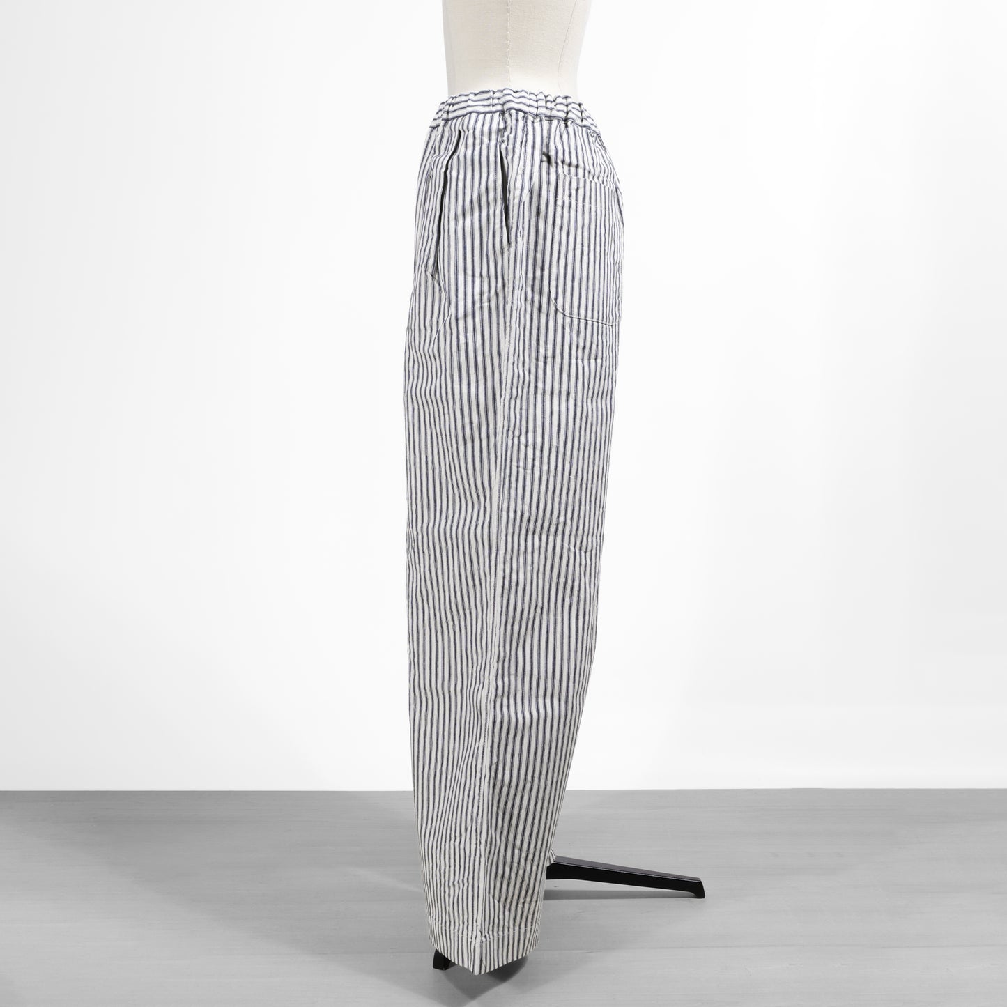 26SS SARAHWEAR ヒッコリーソフトバギーパンツ C30601