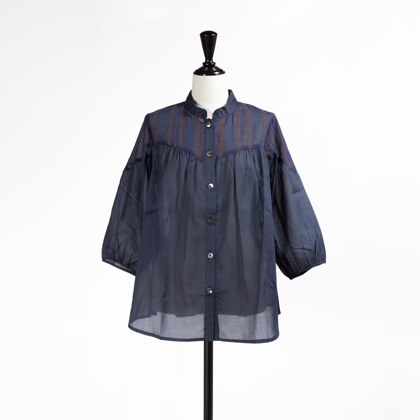 26AW SARAHWEAR ＜Lily＞プレーンローン×エンブロイダリーボイルローン ブラウス C53140