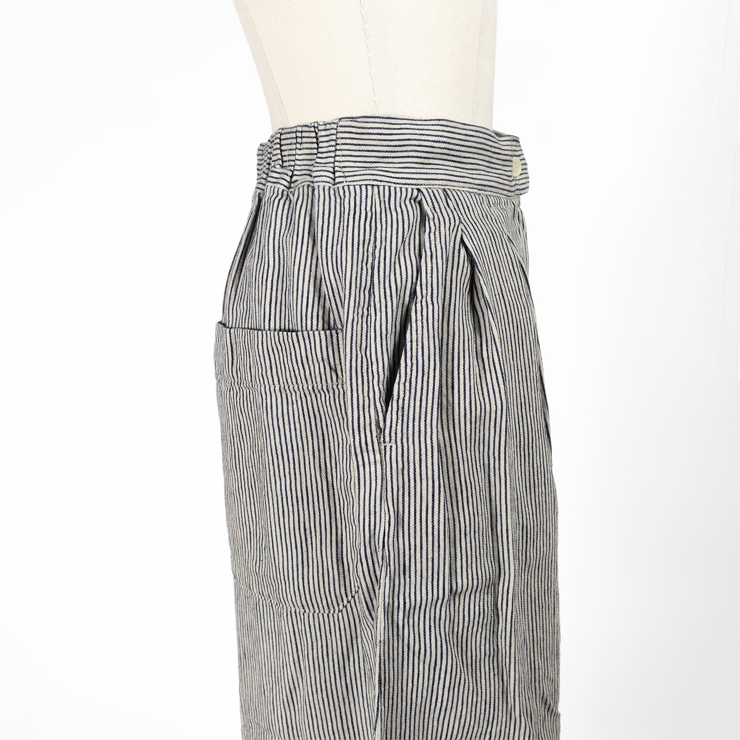 26SS SARAHWEAR   ＜Kyoko＞リネンコットン ヒッコリーストライプ キュロットパンツ C30616