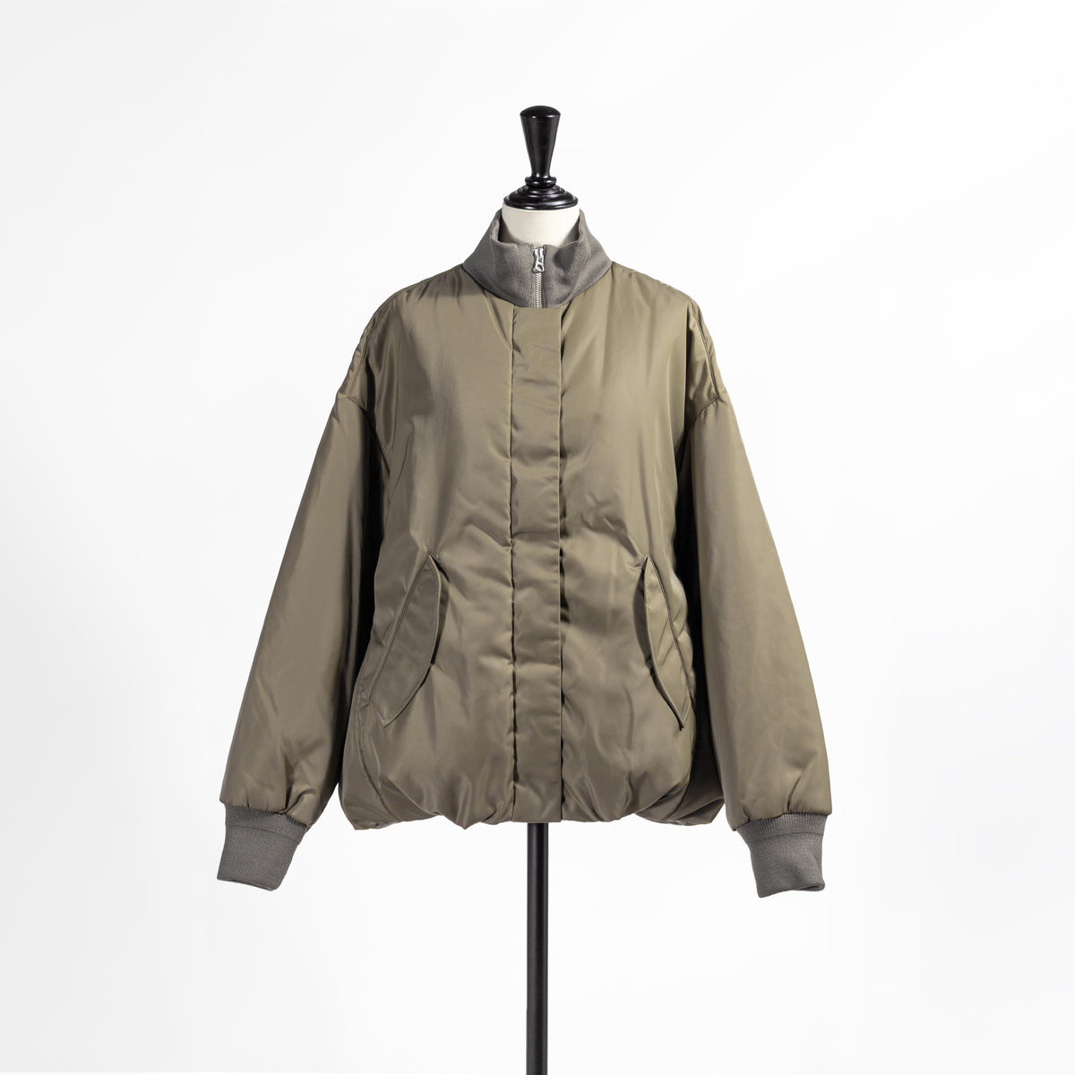 26AW TICCA スタンドネックブルゾン TBFA-014
