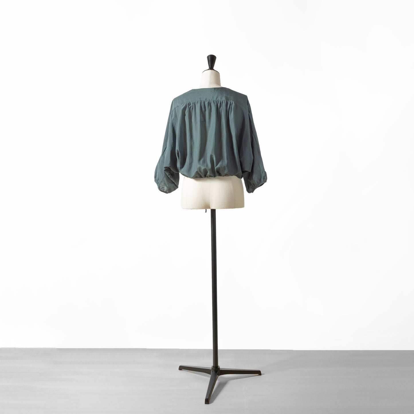 24SS TICCA SPINDLE SHEER CARDIGAN