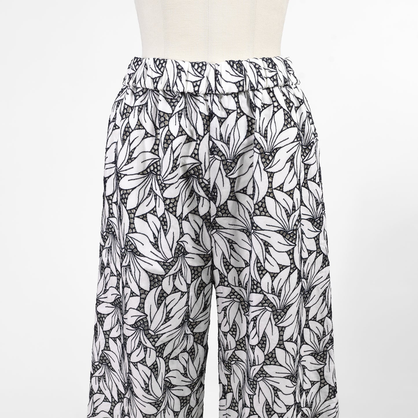 26SS TICCA フラワーレースパンツ TBFS-135