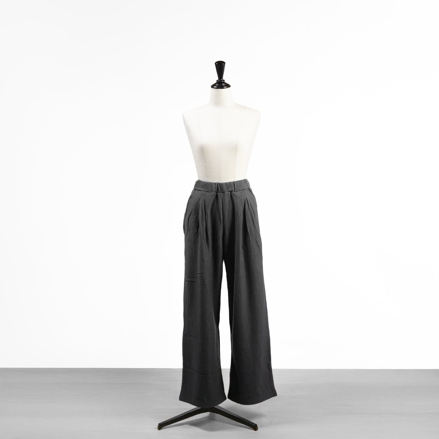 24AW TICCA URAKE TUCK WIDE PANTS